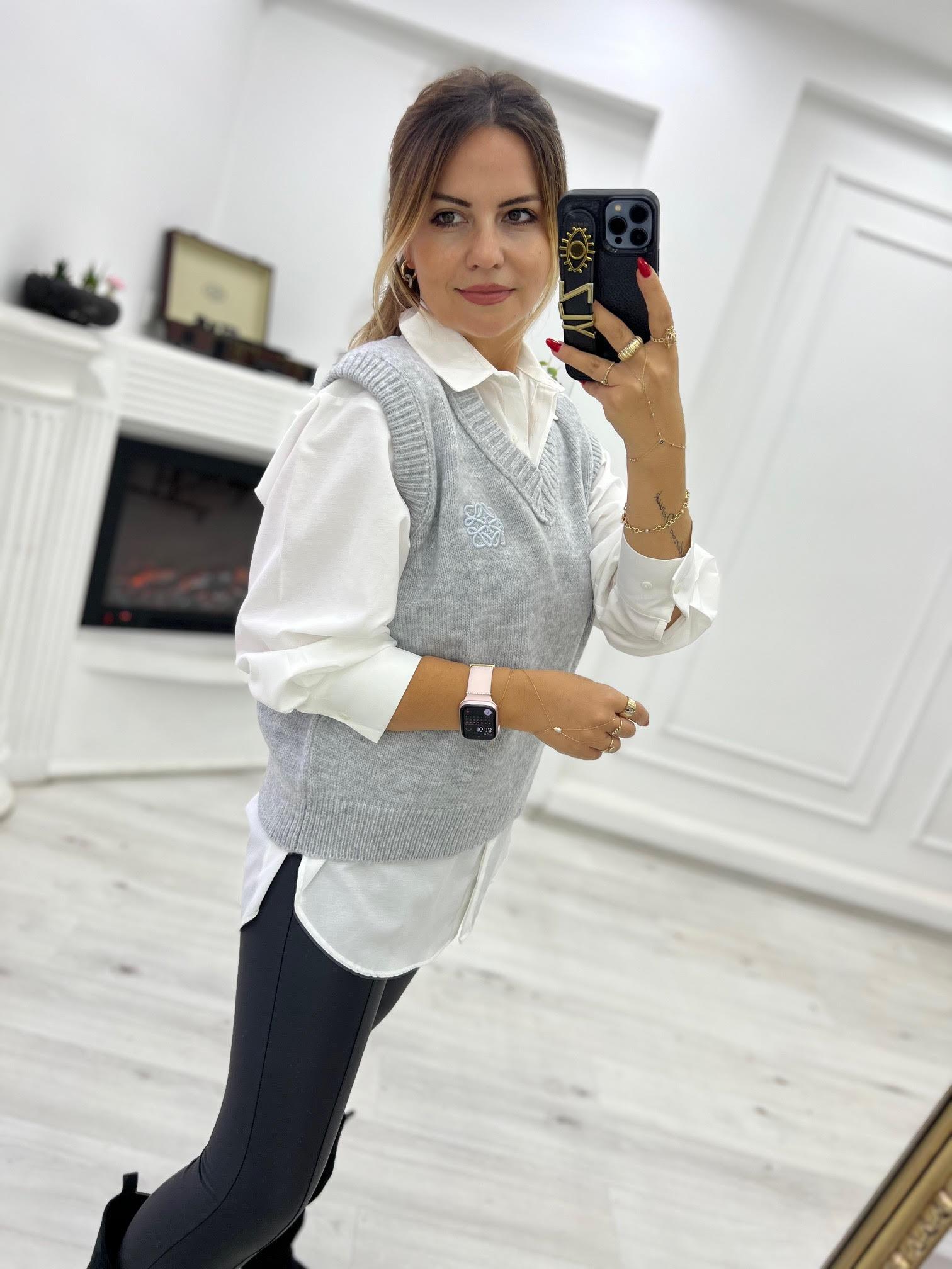 2120 Ters Dikiş V Yaka Süveter GRİ