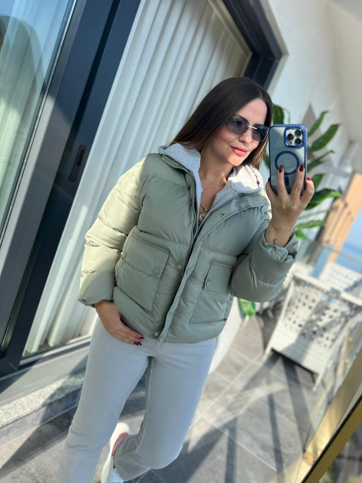 2148 Gri Kapüşonlu Şişme Mont MİNT