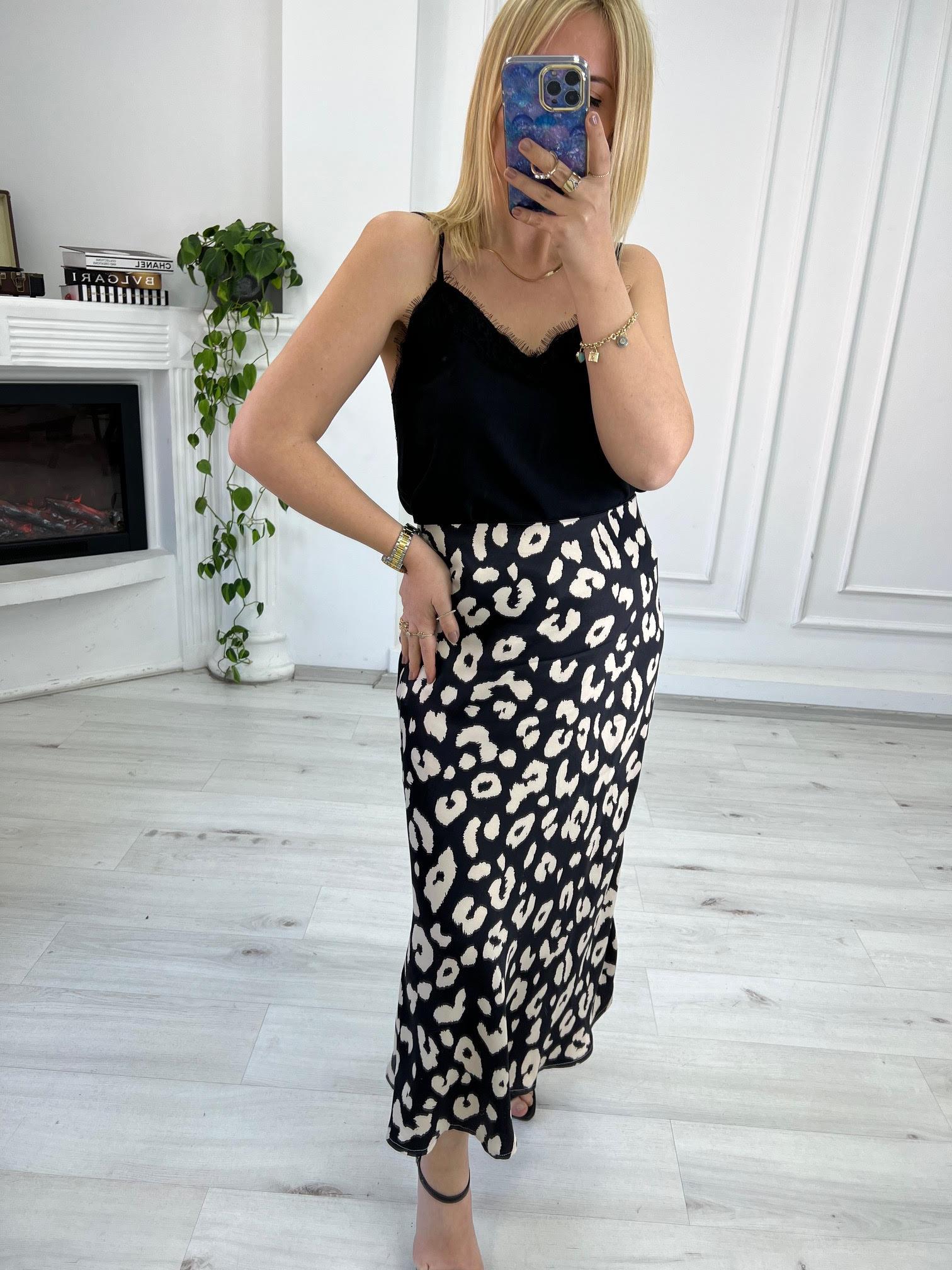 22Y23064 İp Askı Dantel Detay Bluz SİYAH