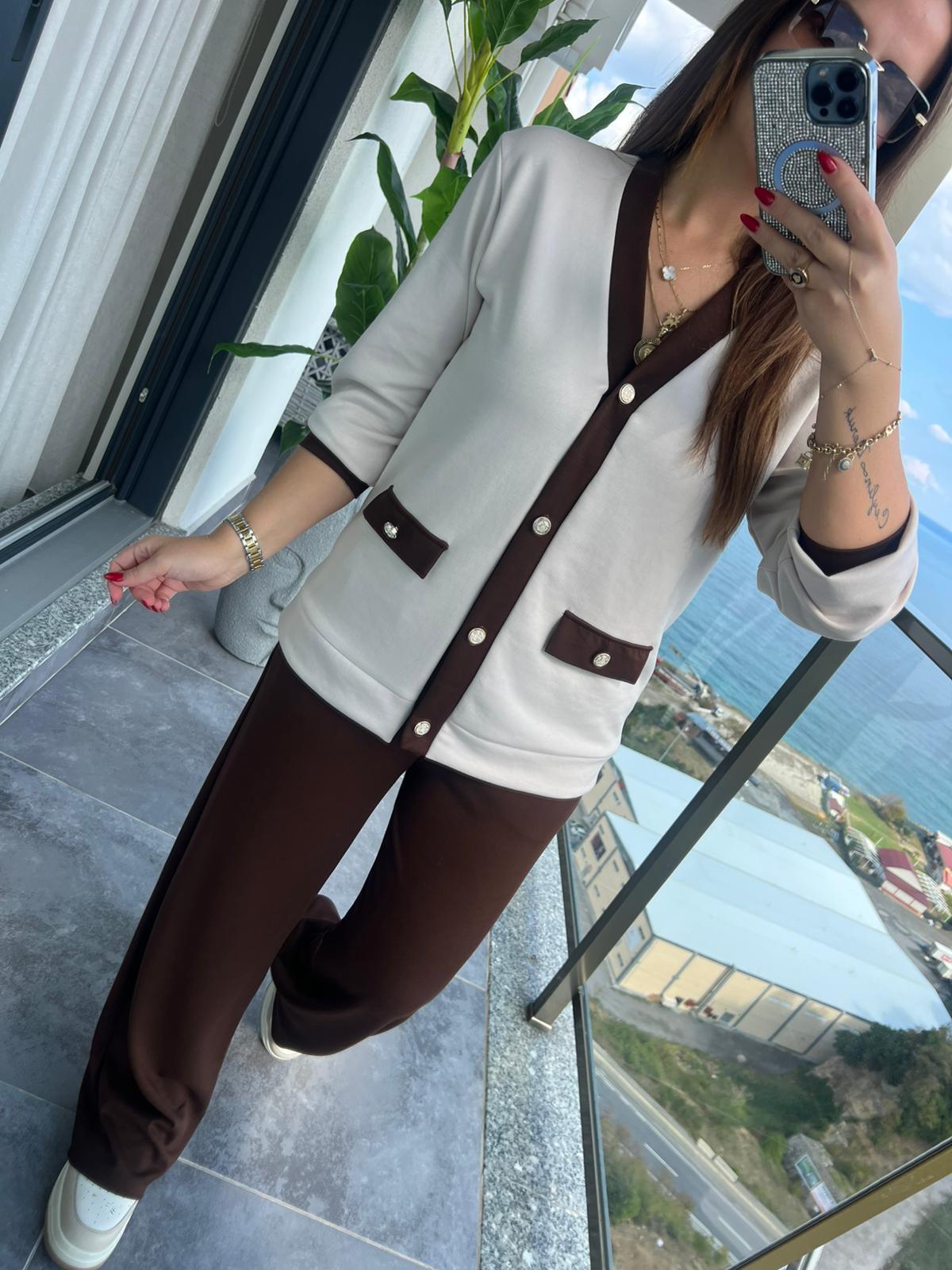 2302 Gold Düğmeli Hırka Takım KAHVE