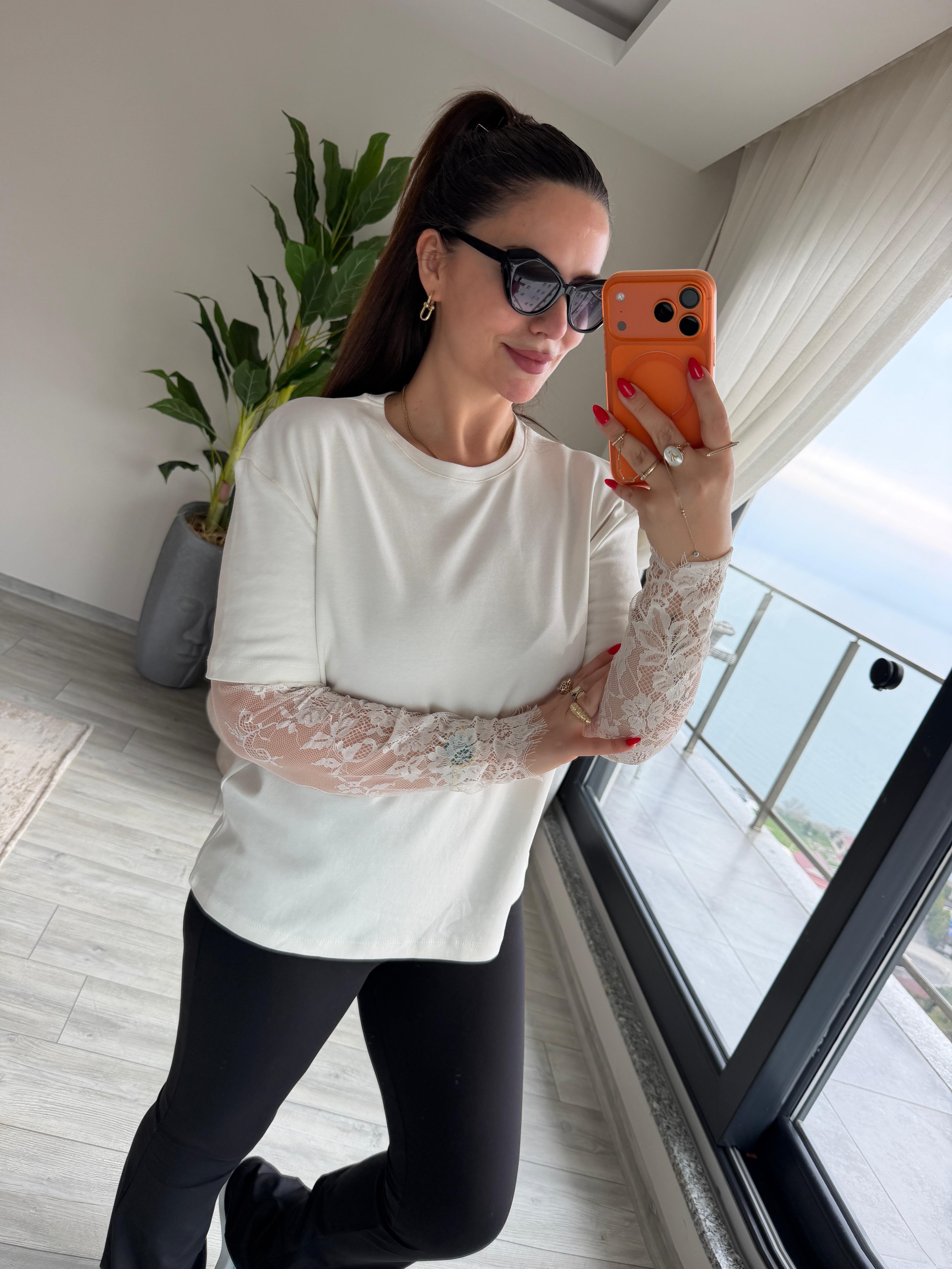 2320 Kolları Dantelli Tshirt EKRU