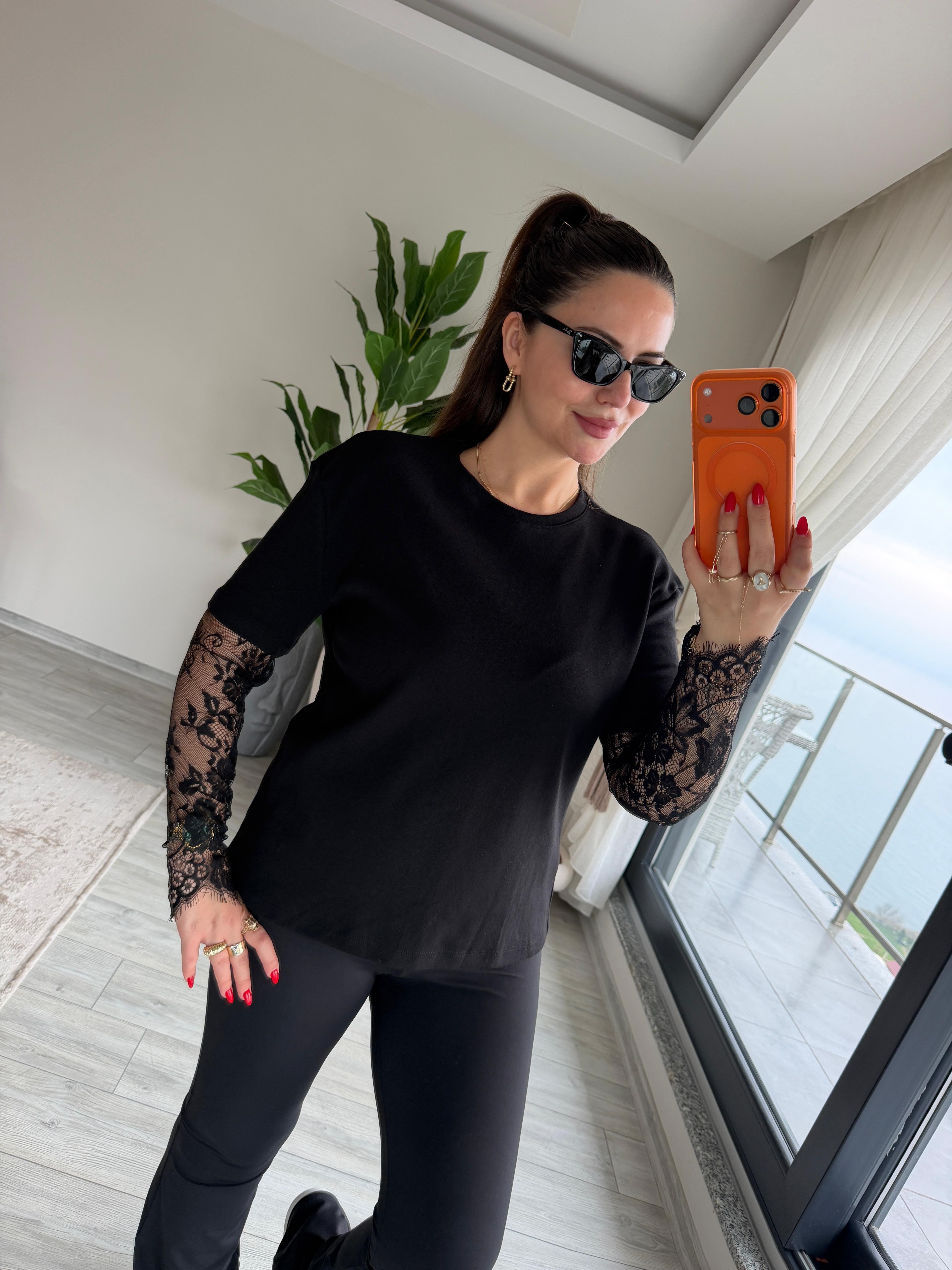 2320 Kolları Dantelli Tshirt SİYAH