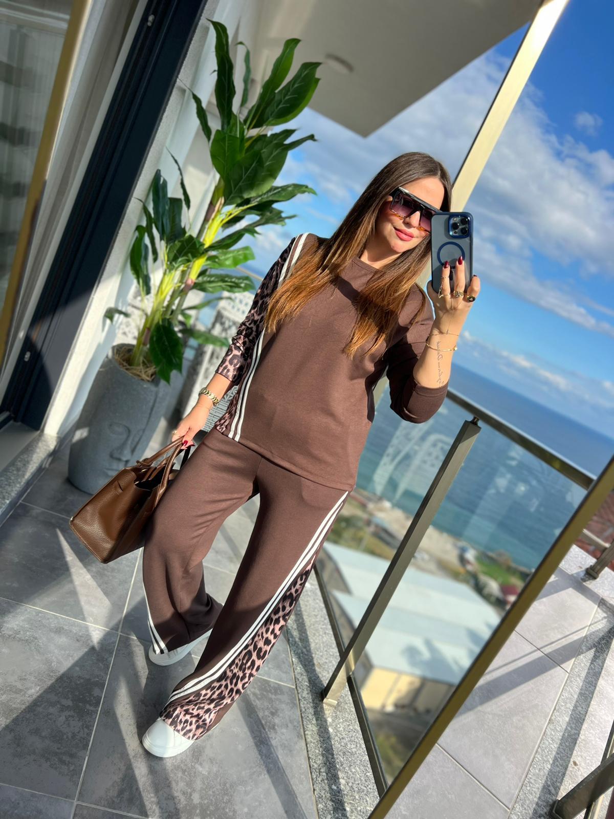2335 Leoparlı Biyeli Takım KAHVE