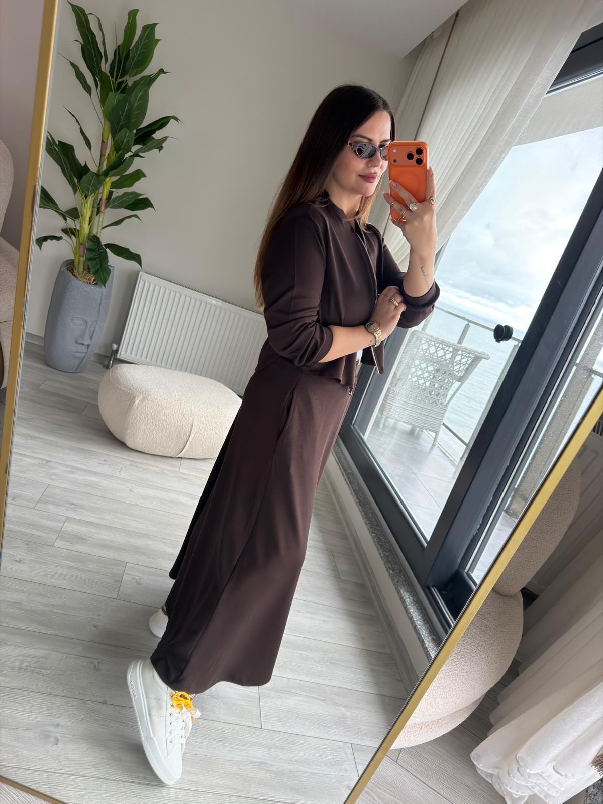 2387 Etekli Takım KAHVE