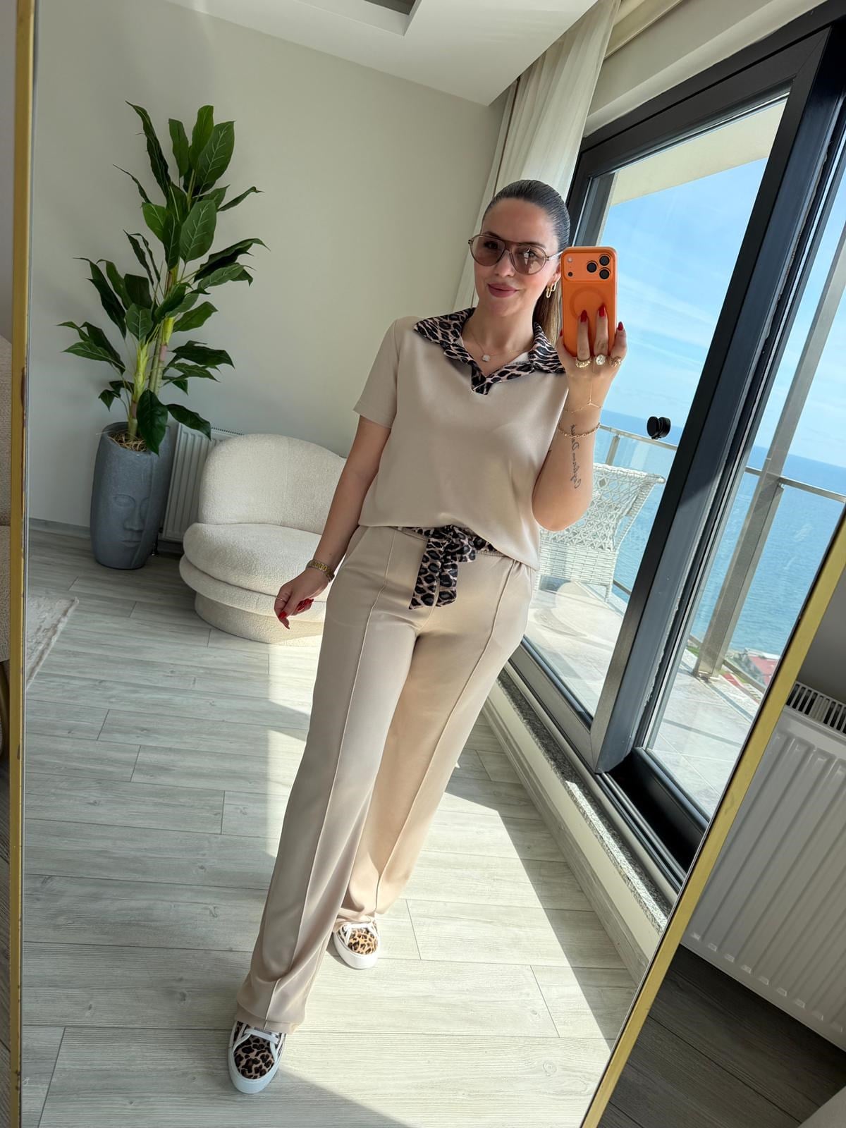 2414 Leopar Garnili Polo Yaka Takım BEJ