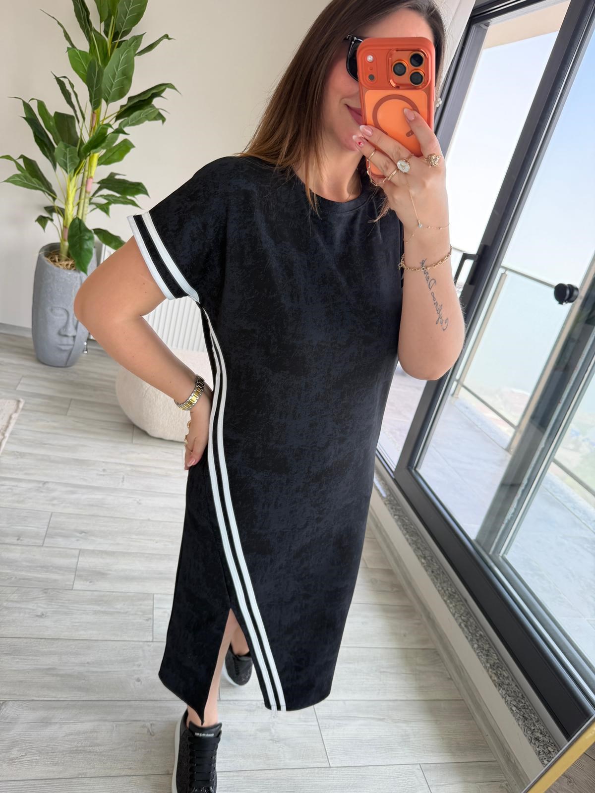 2421 Batik Desen Elbise SİYAH