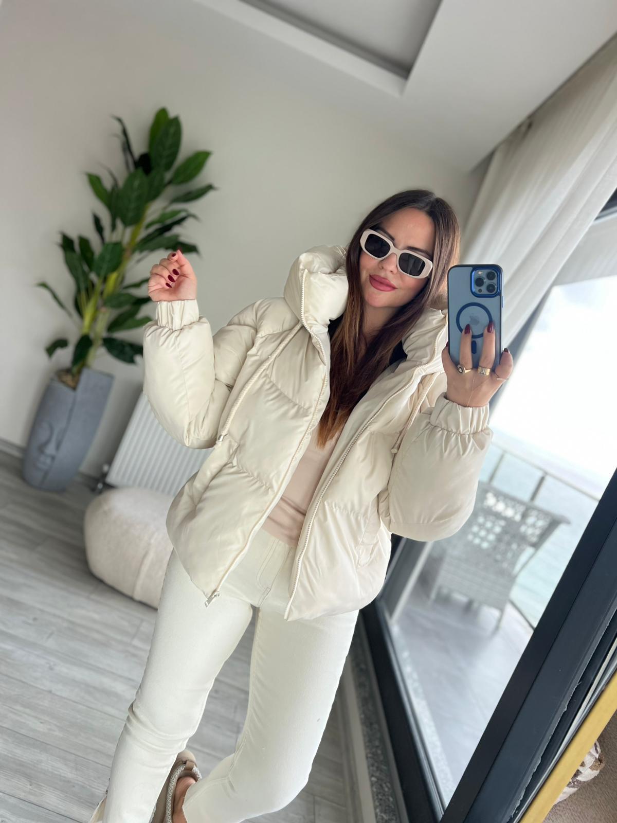 2425 Reglan Kol Detaylı Şişme Mont BEJ