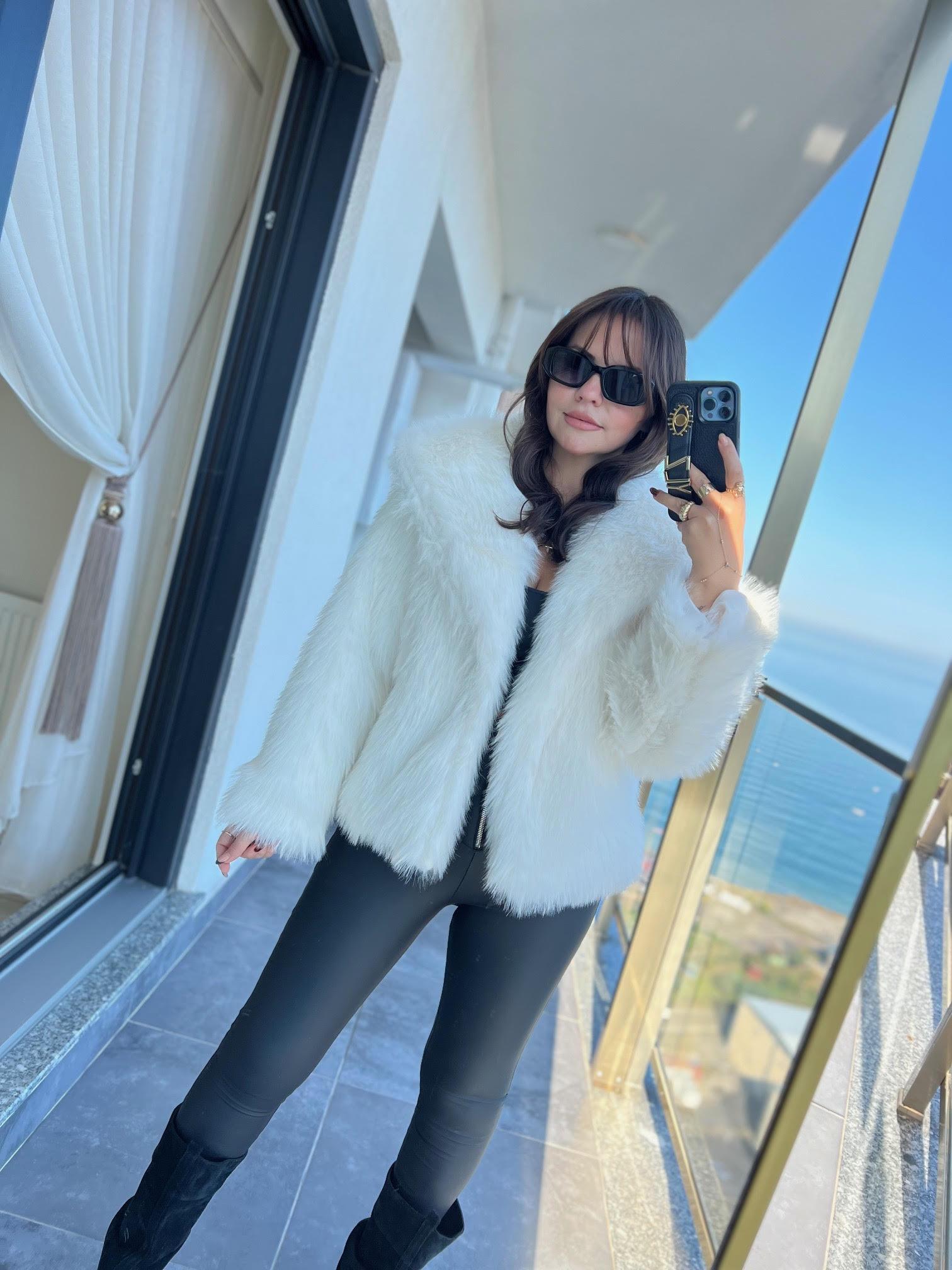 2429 Araboy Lolita Kürk EKRU