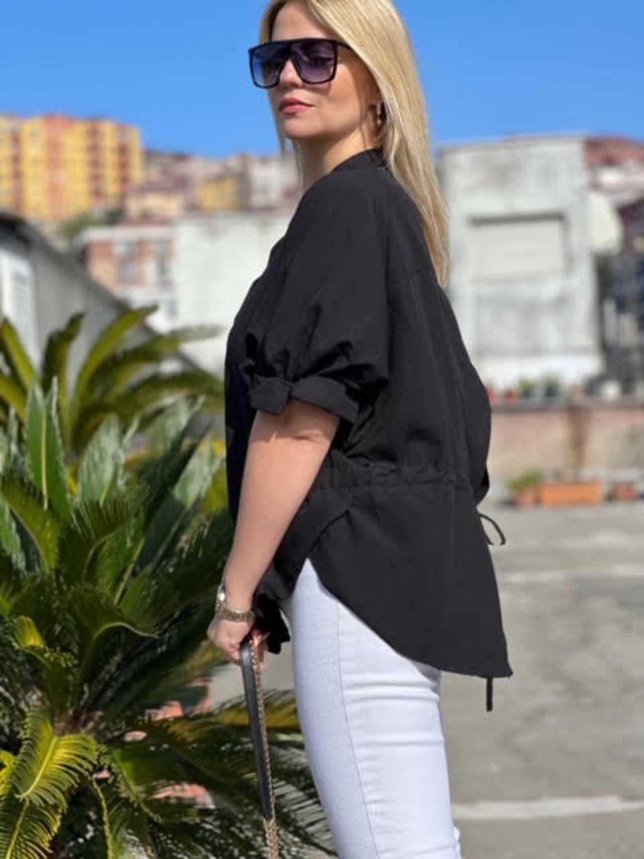 25755 Kolları Lastikli Bluz SİYAH