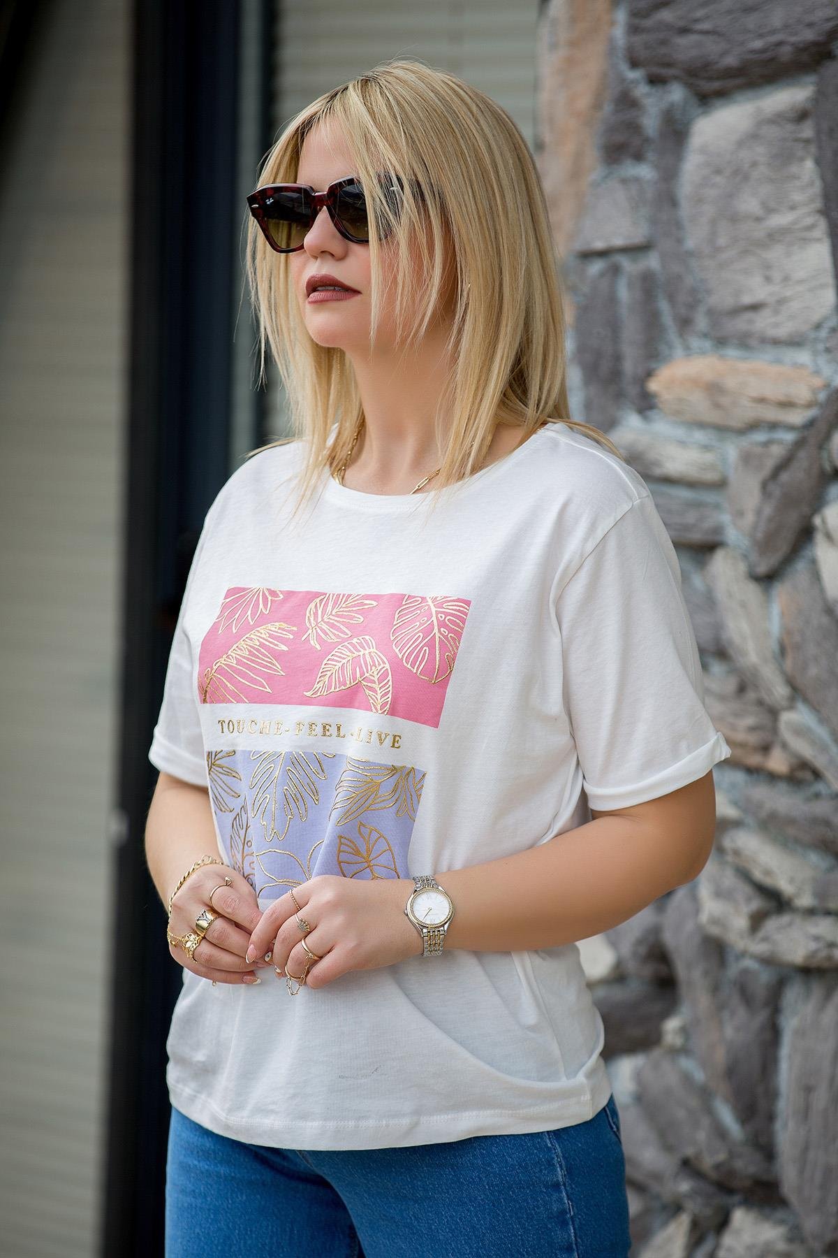 27072 Sıfır Yaka Önü Yaprak Desen Tshirt BEYAZ