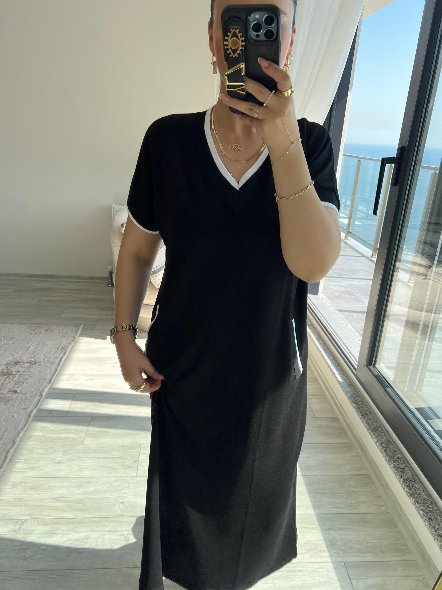 279046 V Yaka Elbise SİYAH
