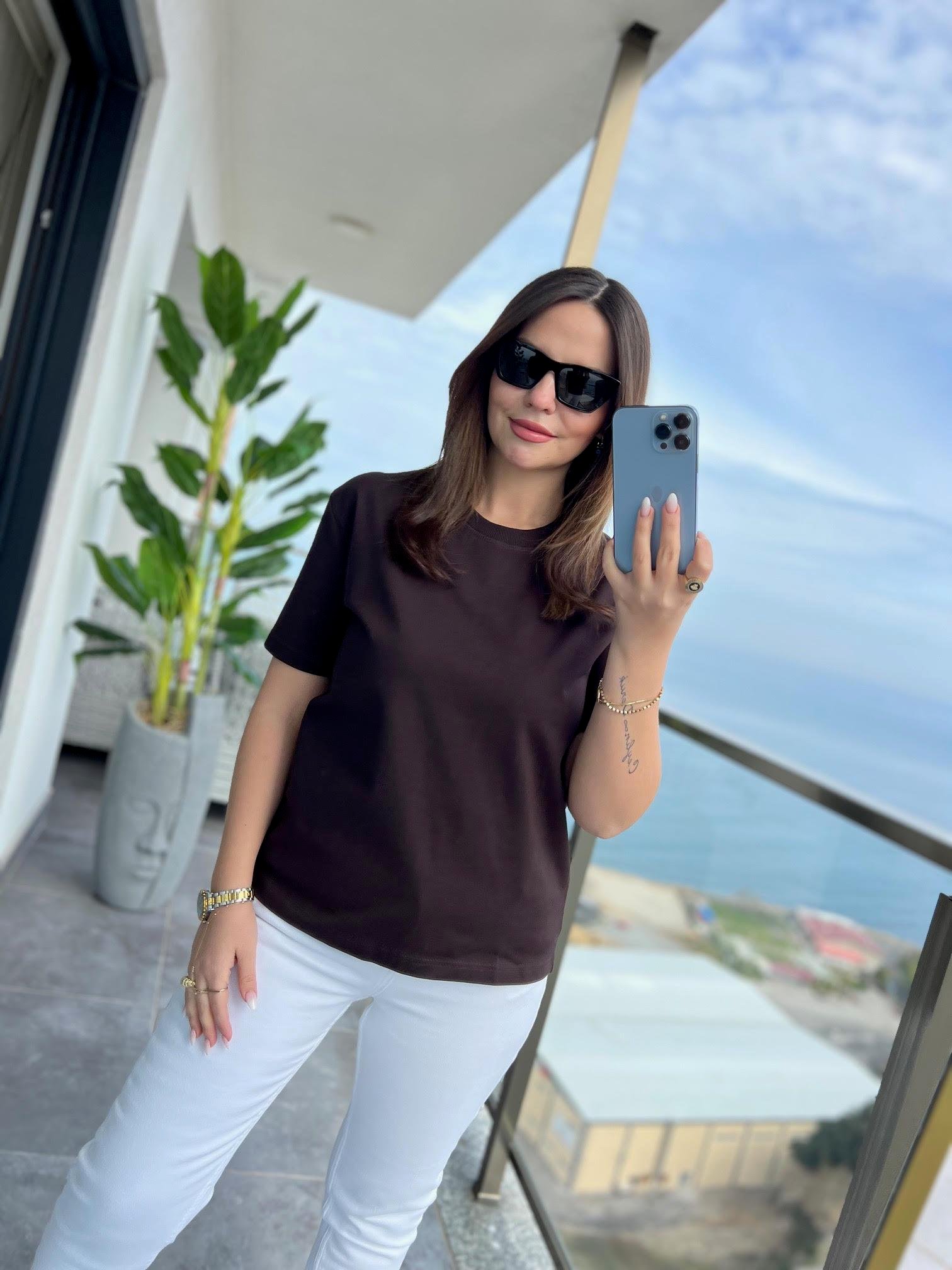 30312 Dekoratif Dikişli Tshirt KAHVE