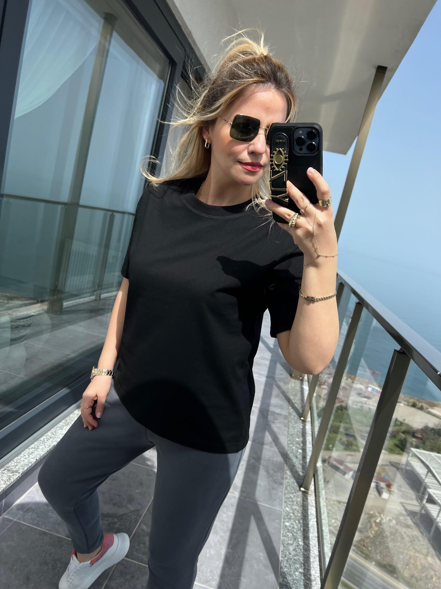 30312 Dekoratif Dikişli Tshirt SİYAH