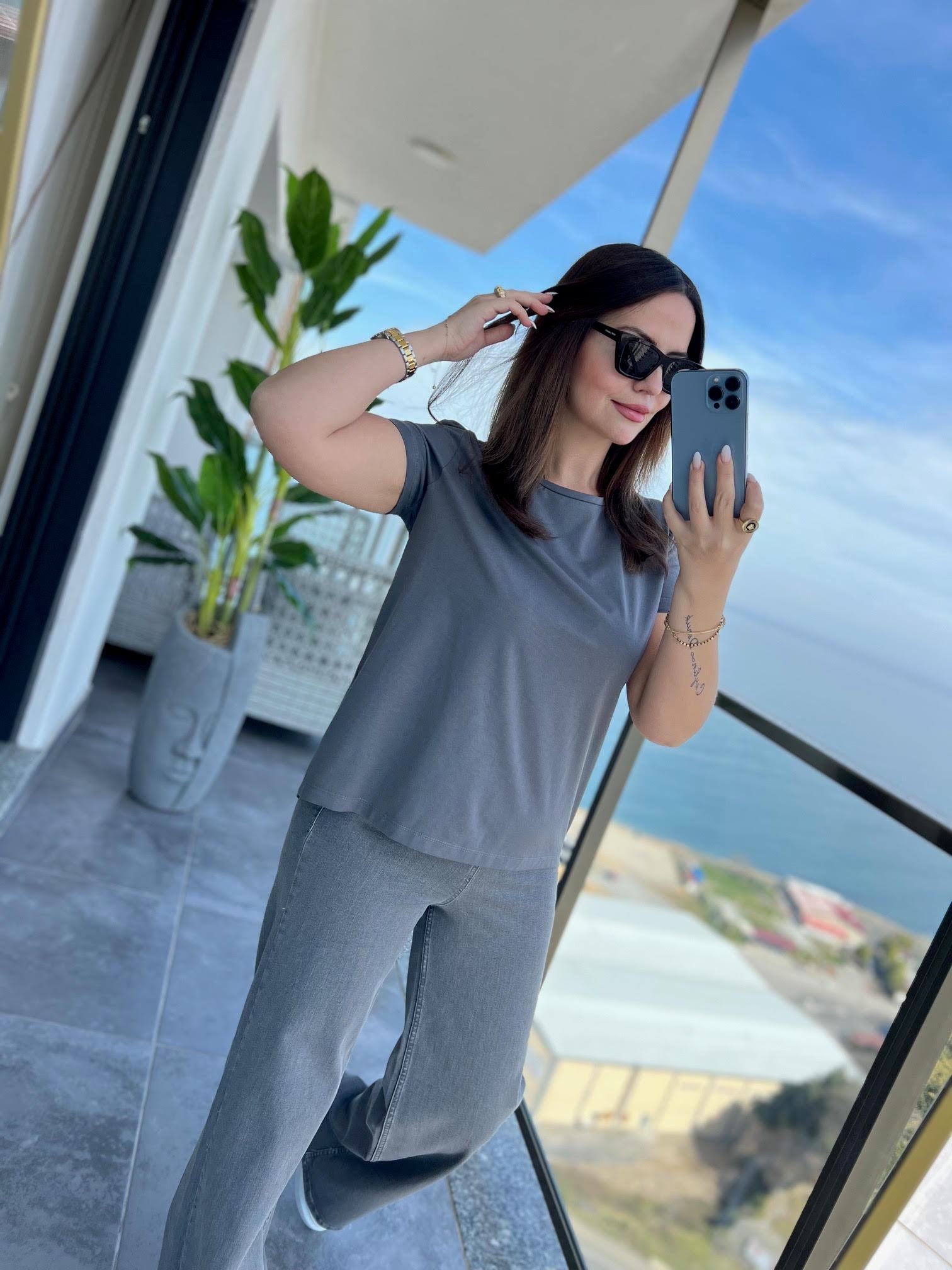 3471 Yuvarlak Yaka Basic Tshirt FÜME