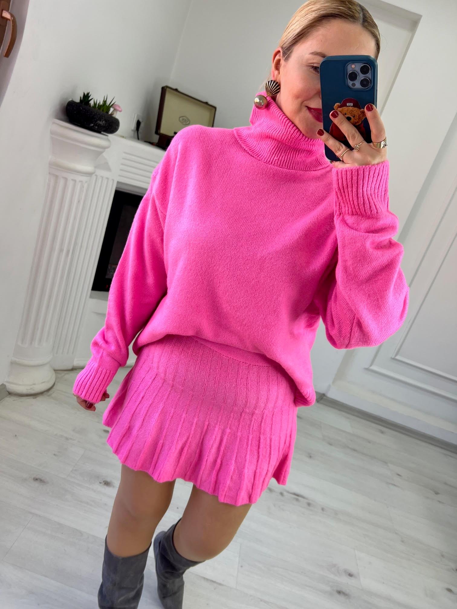 4000 Etekli Triko Takım PEMBE
