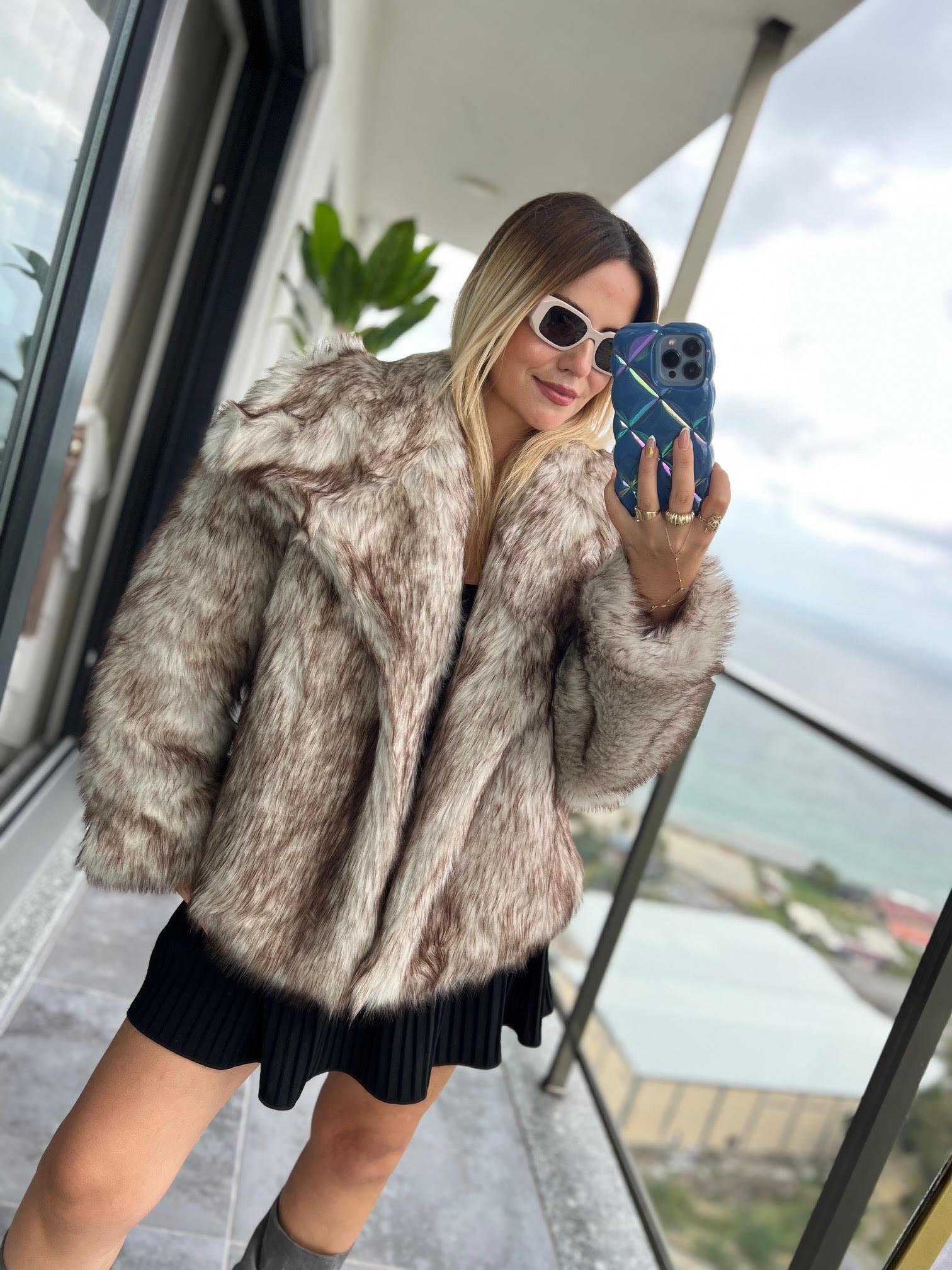 4105 Kısa Madonna Kürk BEJ