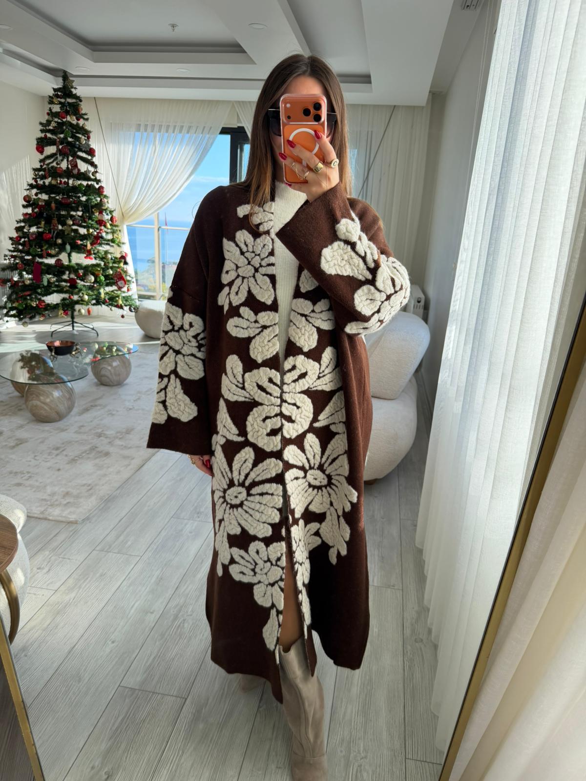 4674 Çiçek Desenli Uzun Hırka KAHVE