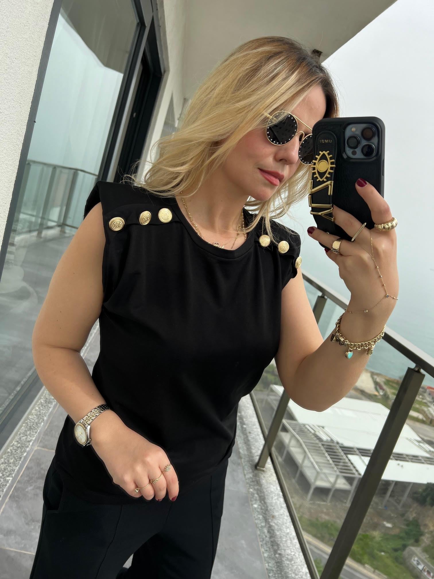 4705 Vatkalı Tshirt SİYAH