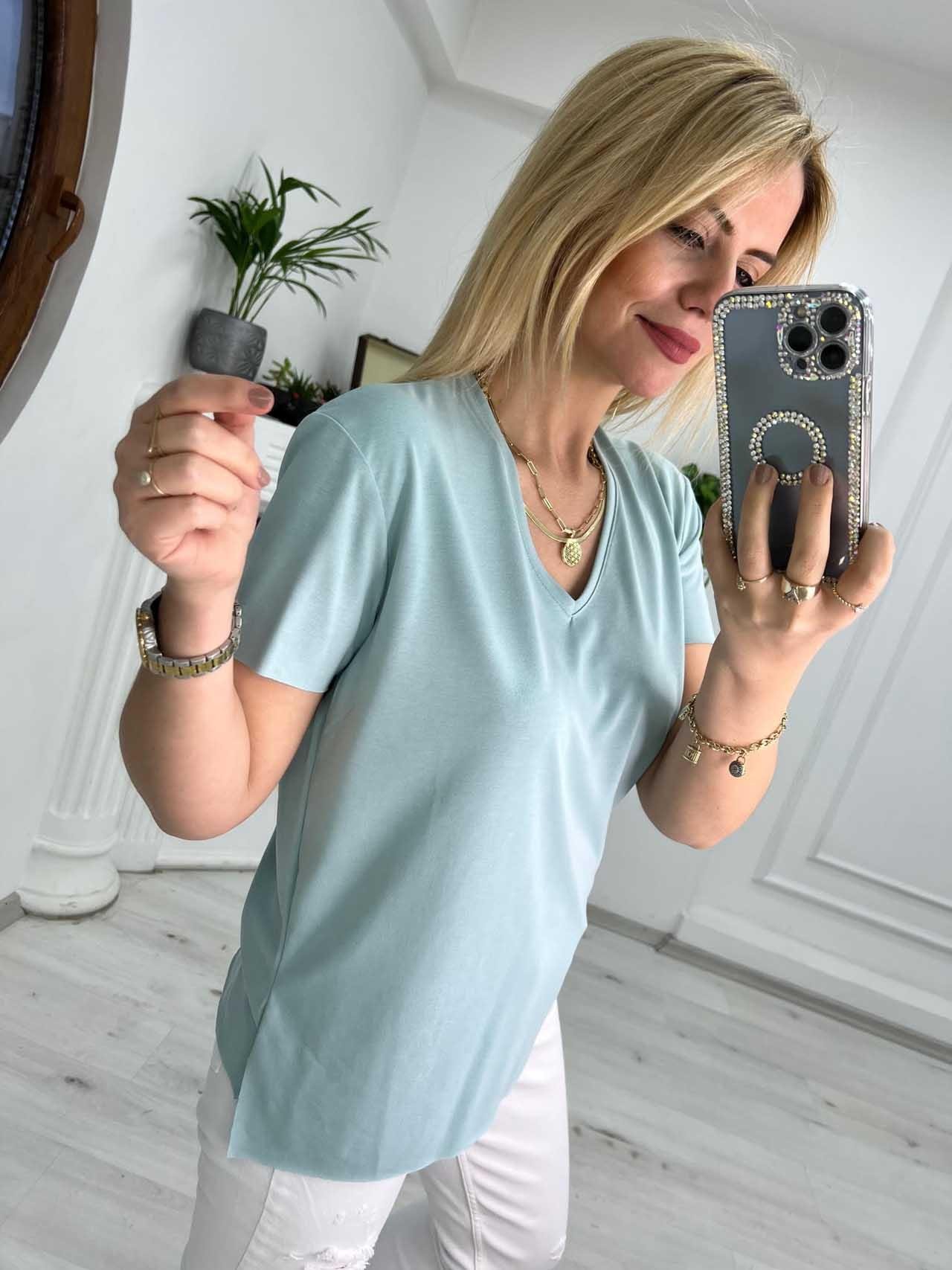 4791 V Yaka Tshirt MİNT