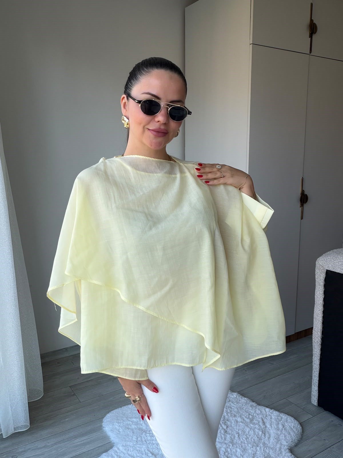 5026 Uçuşan Pelerin Bluz SARI