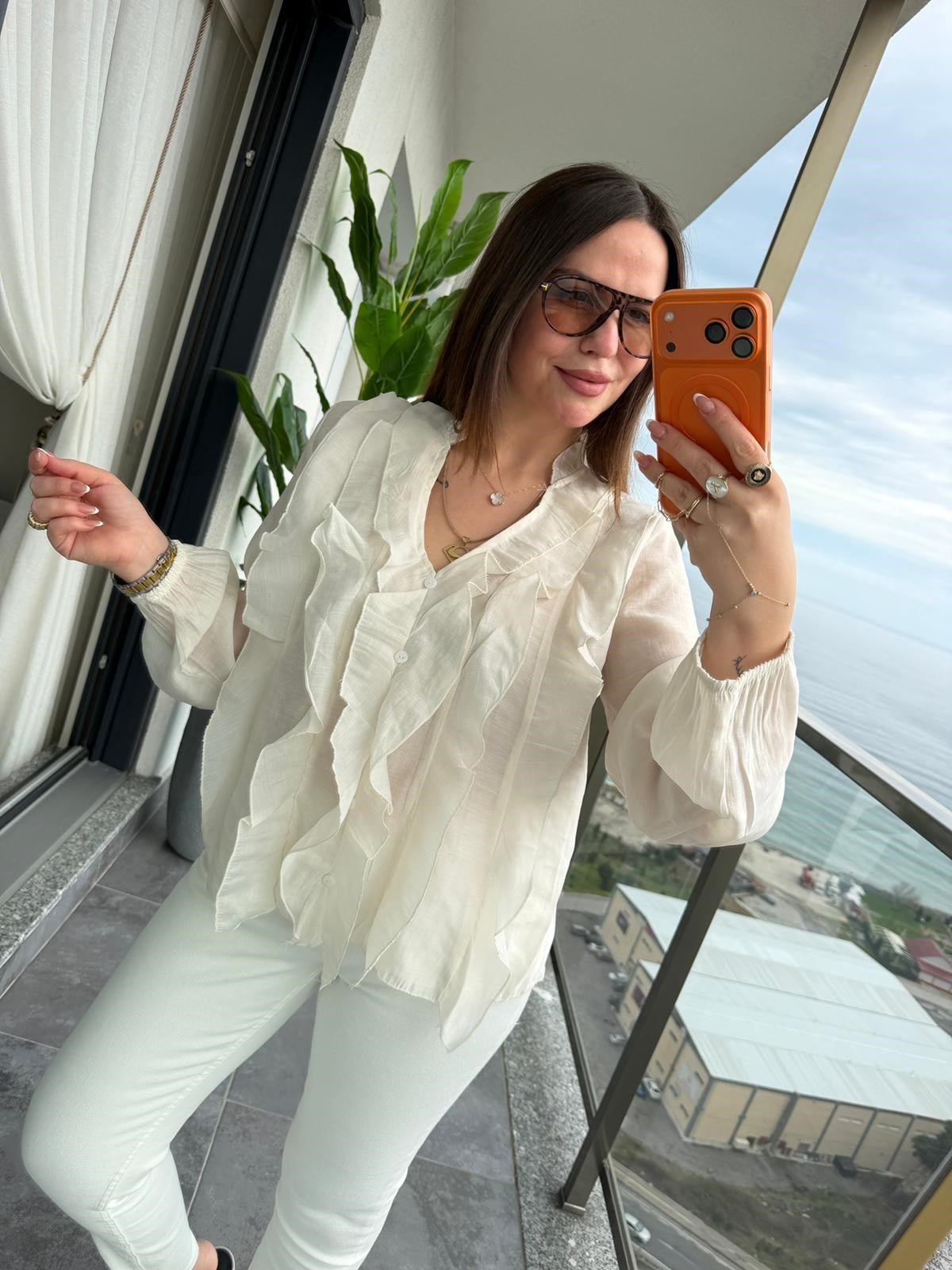 6004 Fırfır Detay Transpaan Gömlek BEJ