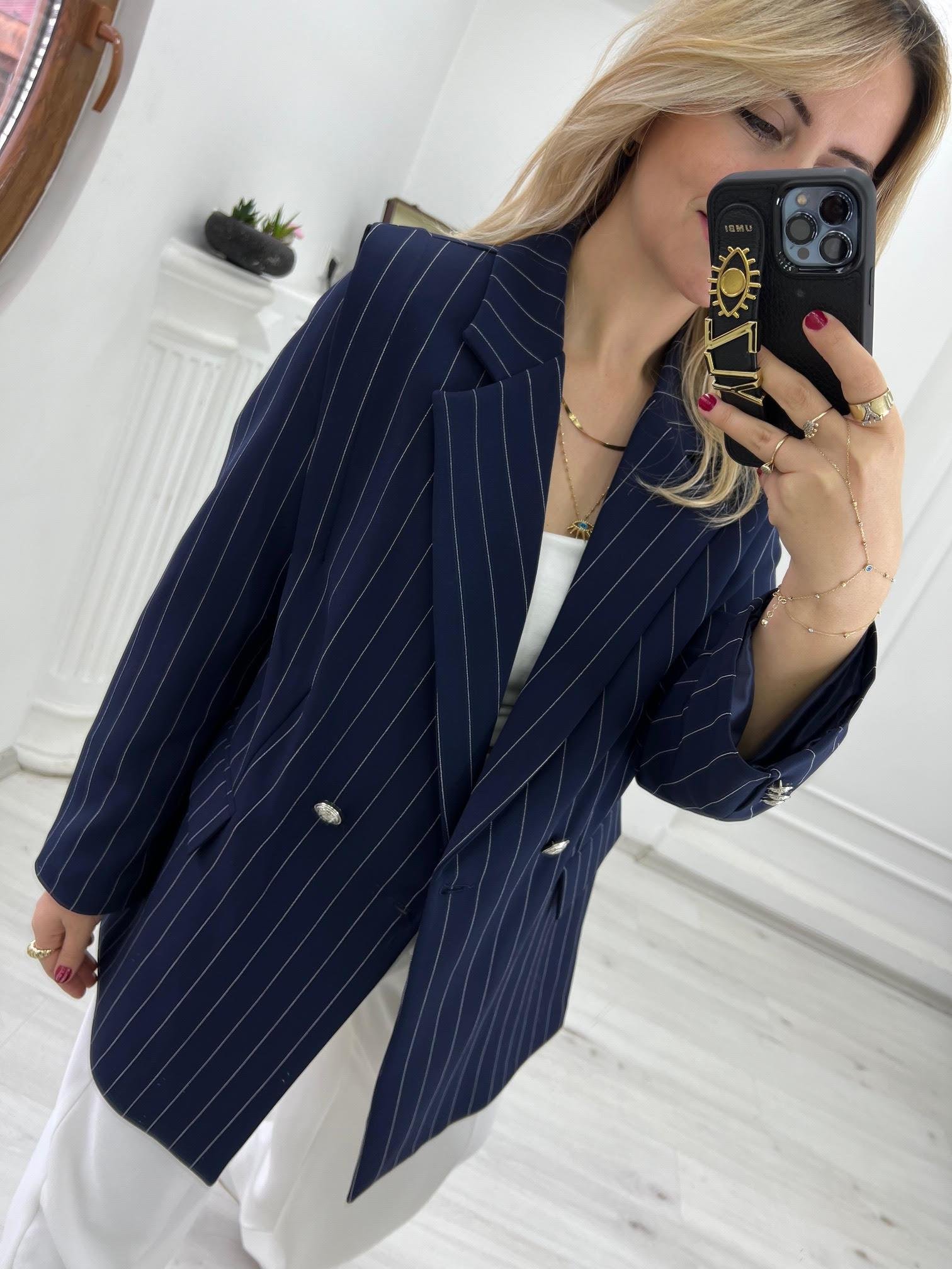 61660 Omuzu Pileli İcardi Ceket