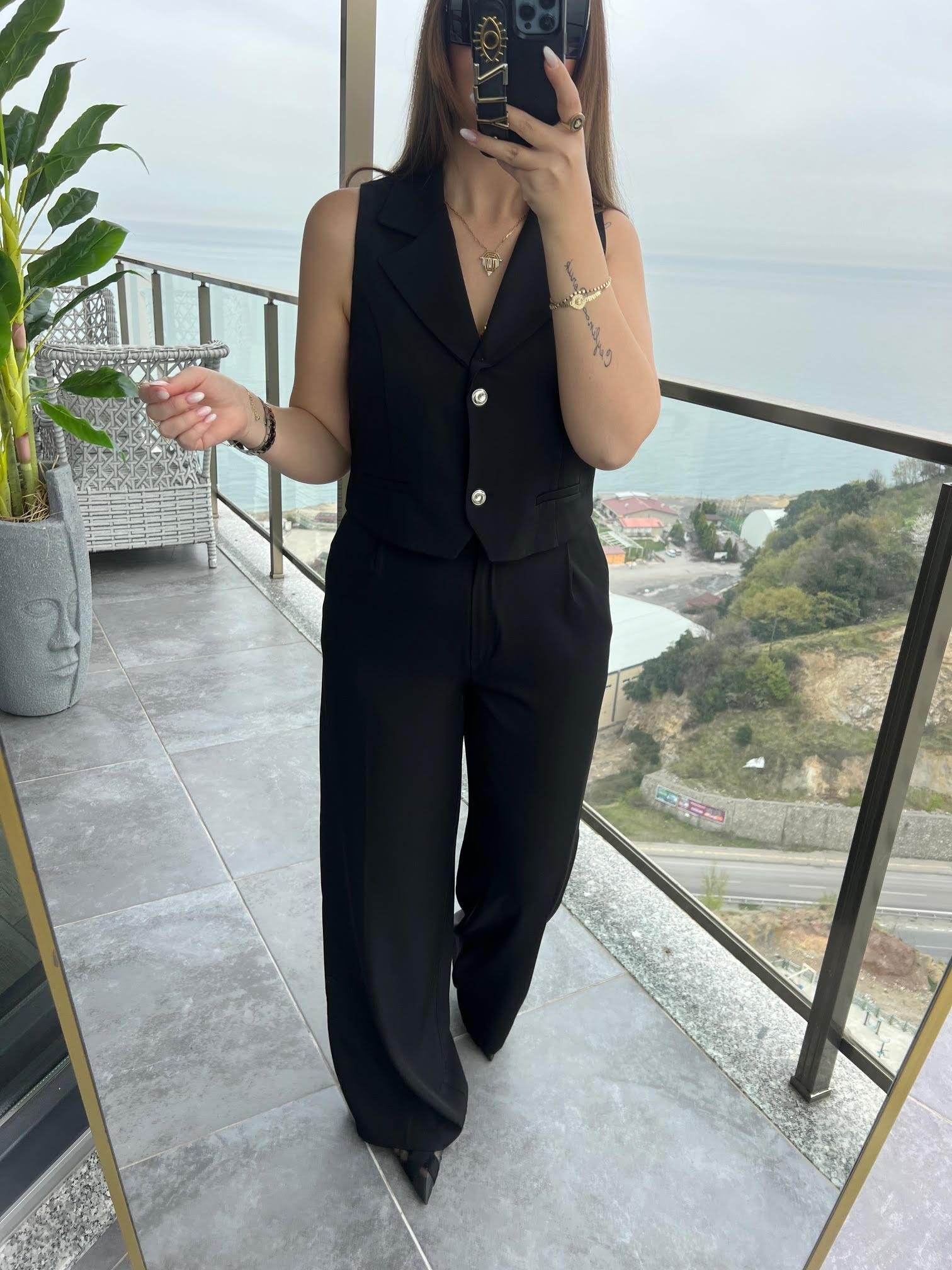 6225 Adriana Yelek Takım SİYAH