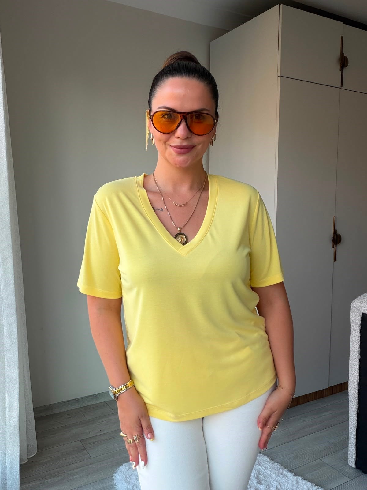 690 V Yakalı Modal Tshirt SARI