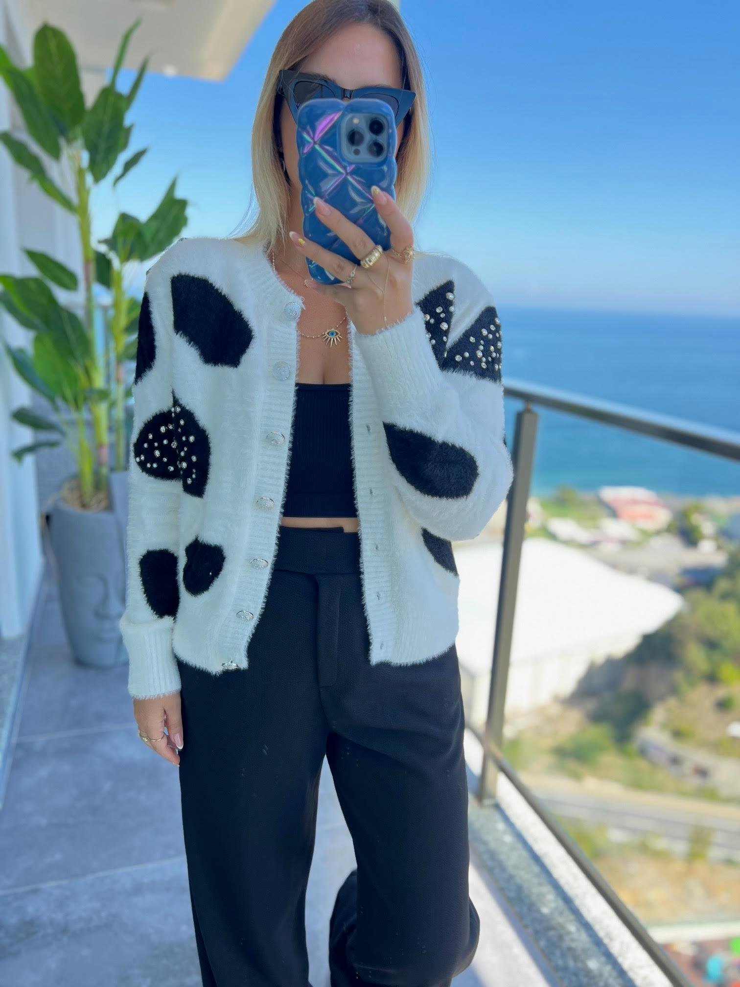 7549 Angora Dalmaçyalı İncili Kazak EKRU