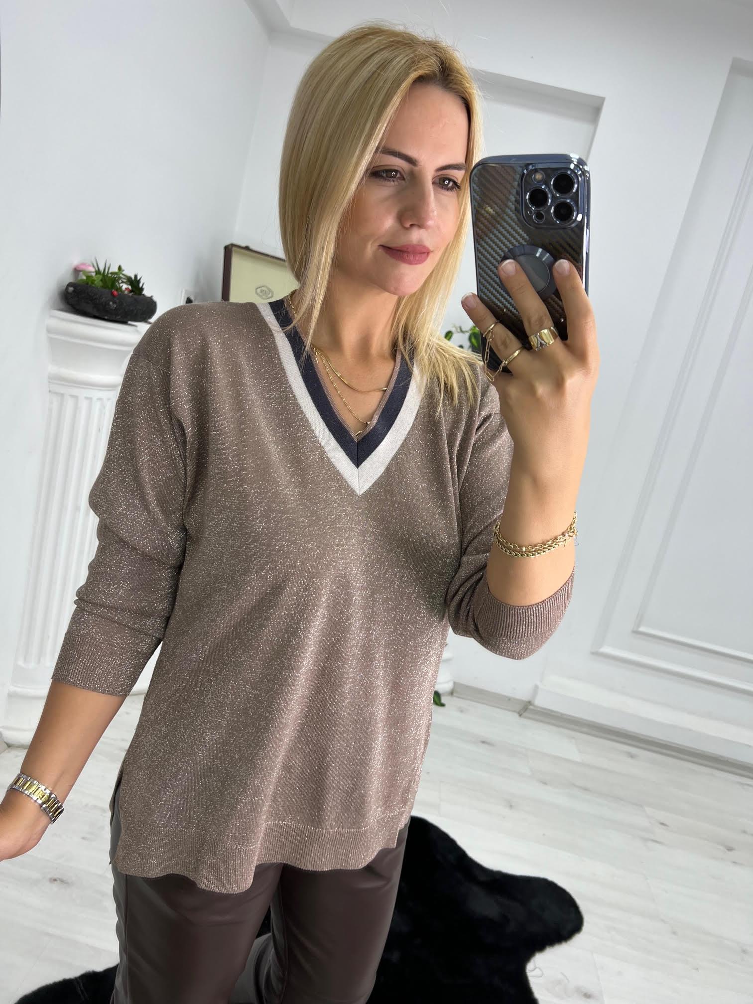765 V Yaka Simli Triko KAHVE