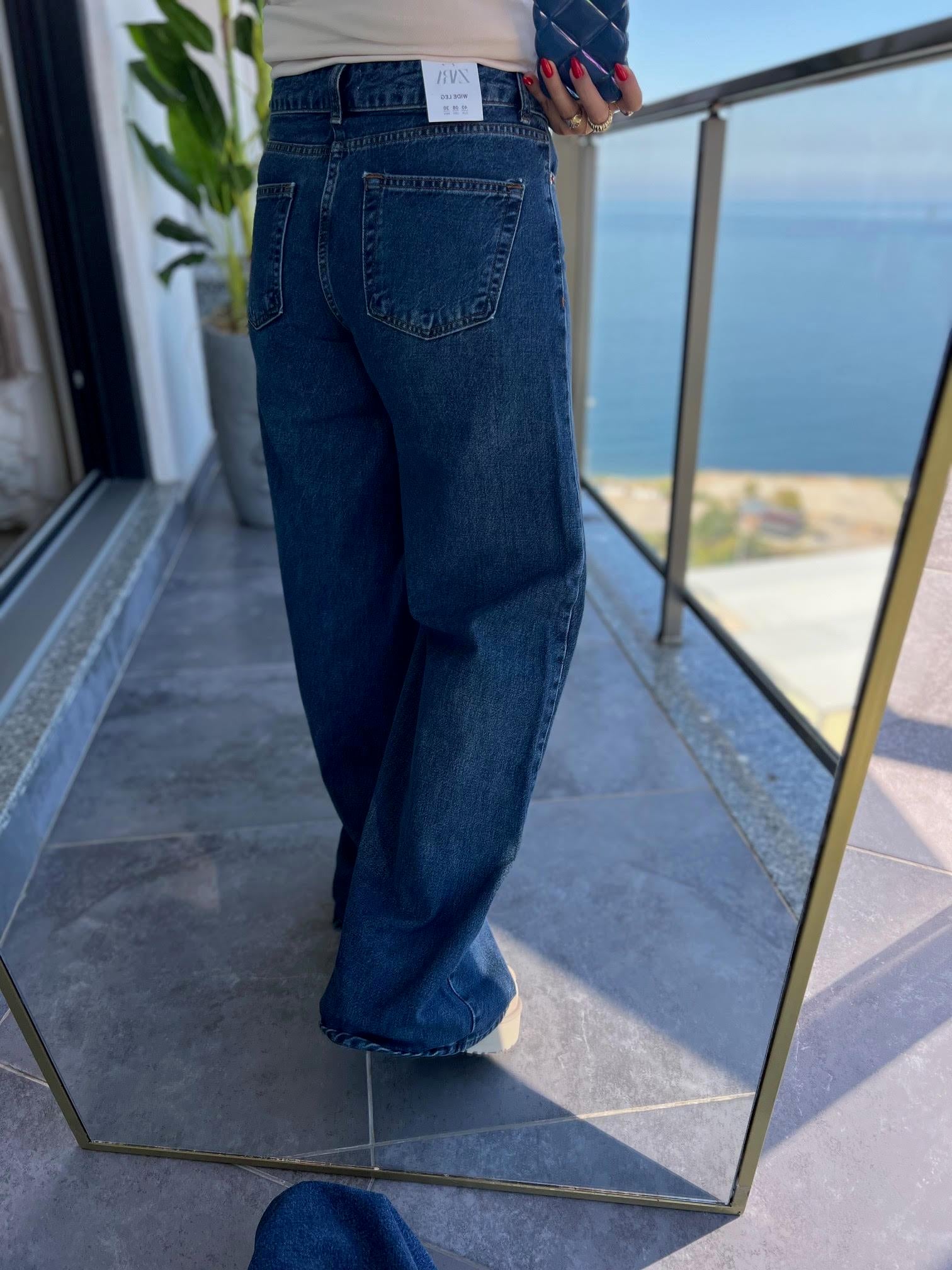 984 Palazzo Jean LACİVERT