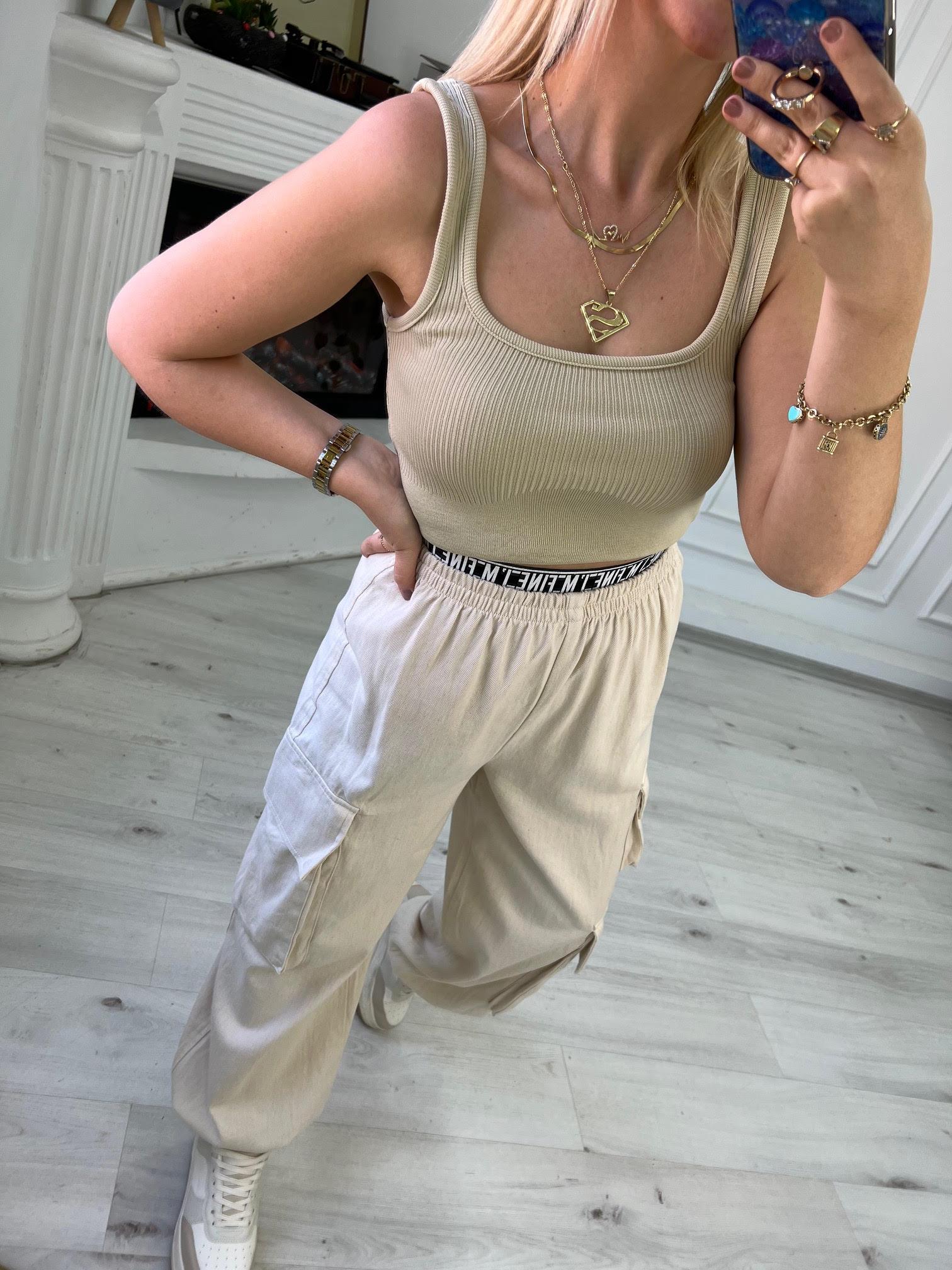 Askılı Crop TAŞ
