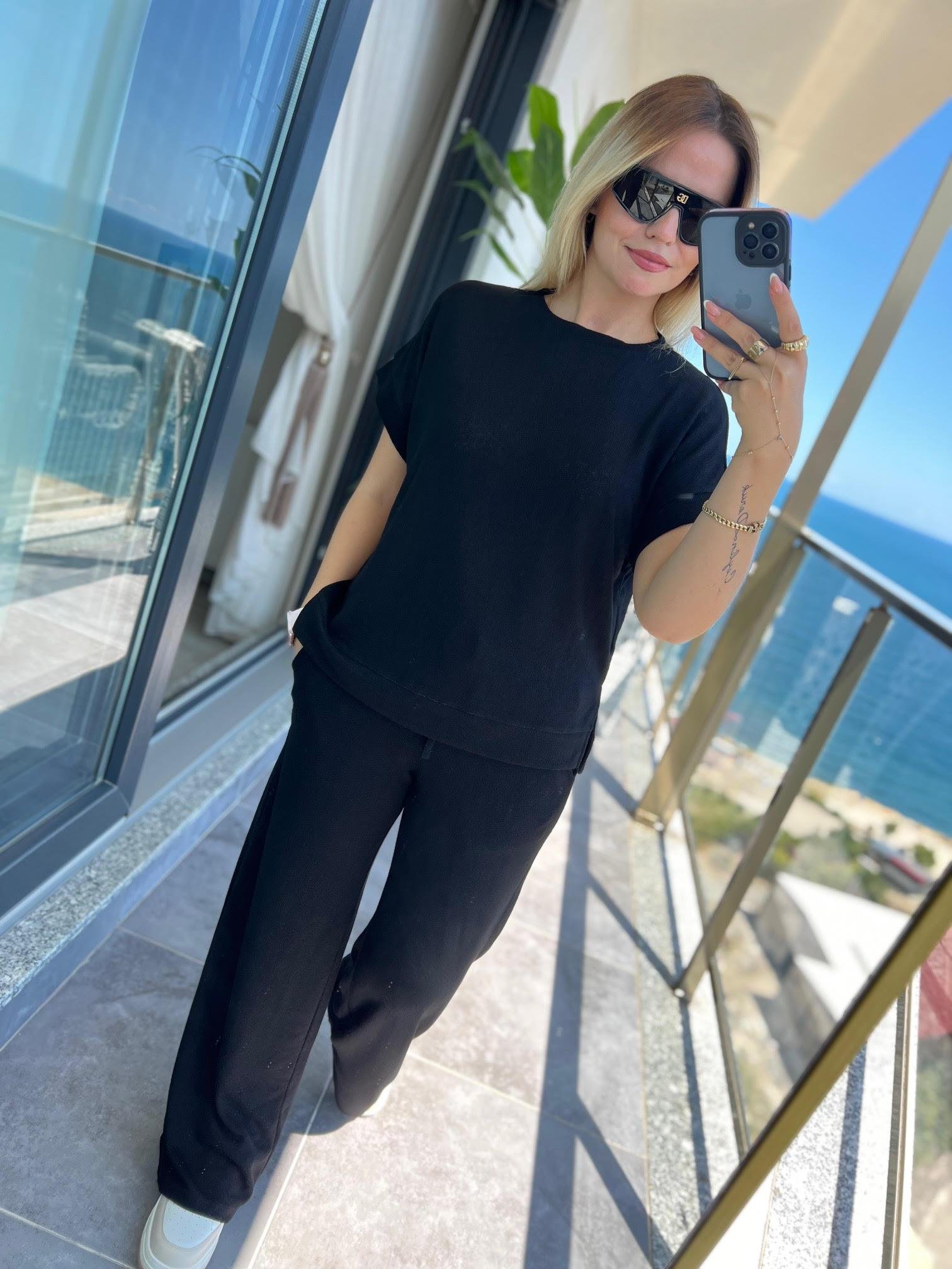 Karol Kısa Kol Takım SİYAH