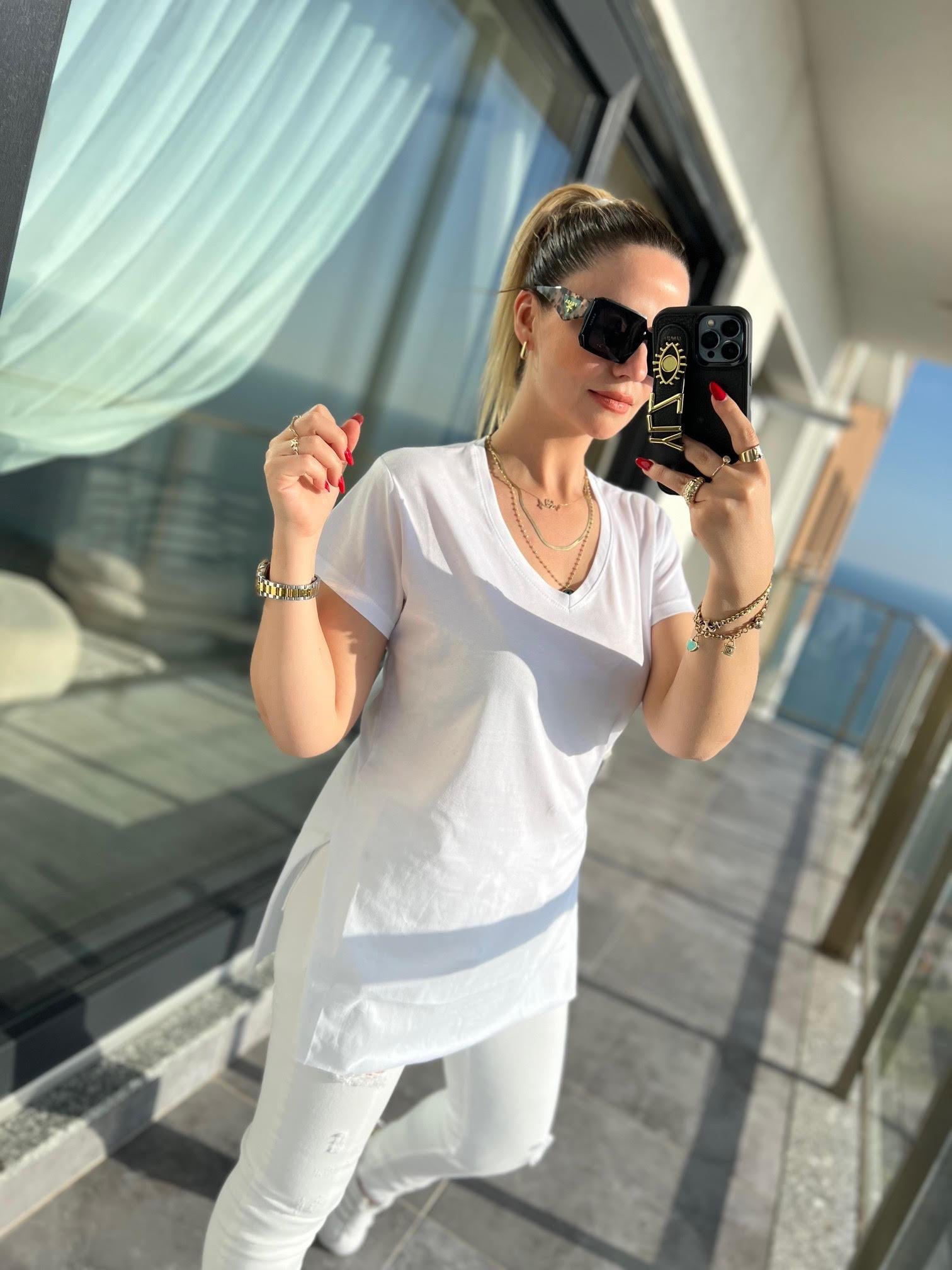 V Yaka Basıc Tshirt BEYAZ