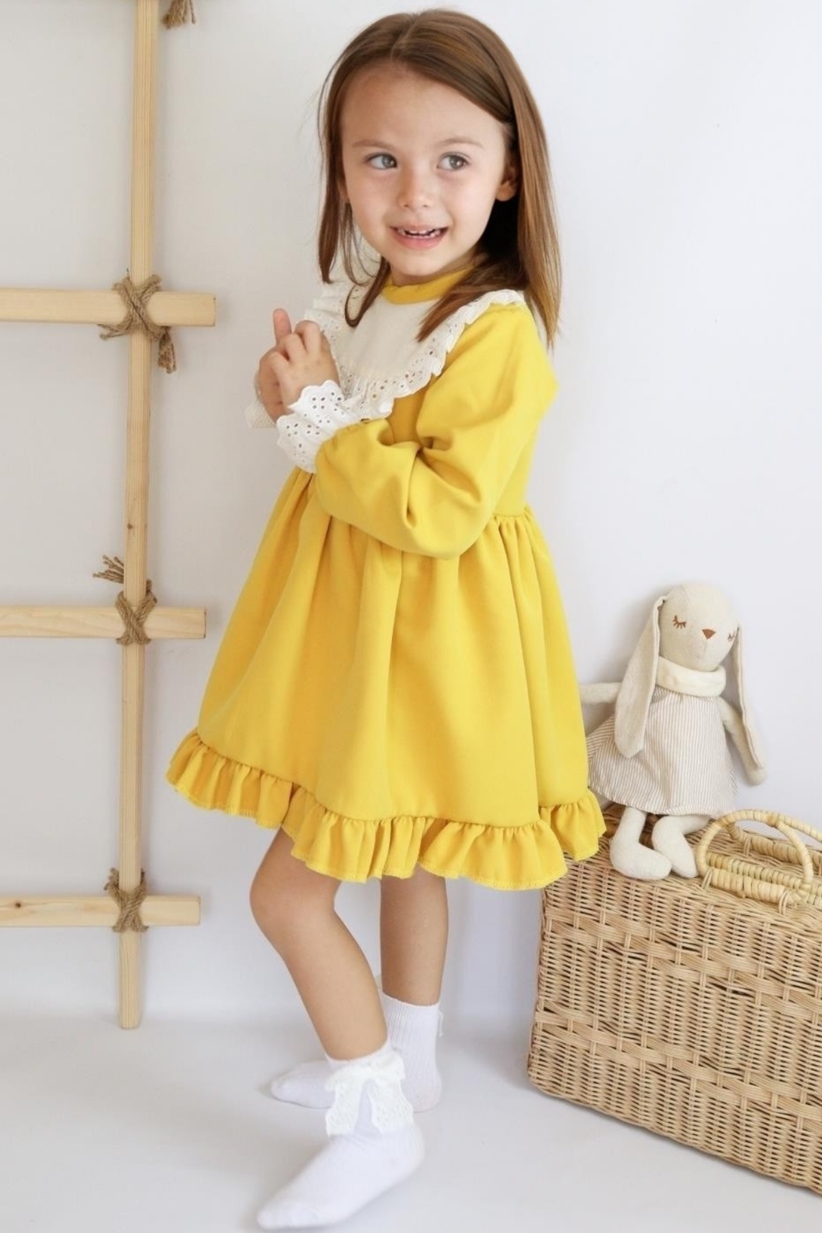 Parla Kids Kız Çocuk Ruby Sarı Uzun Kollu Dantel Detaylı Fırfırlı Elbise, Elbise – Parla Kids resmi ürün görseli