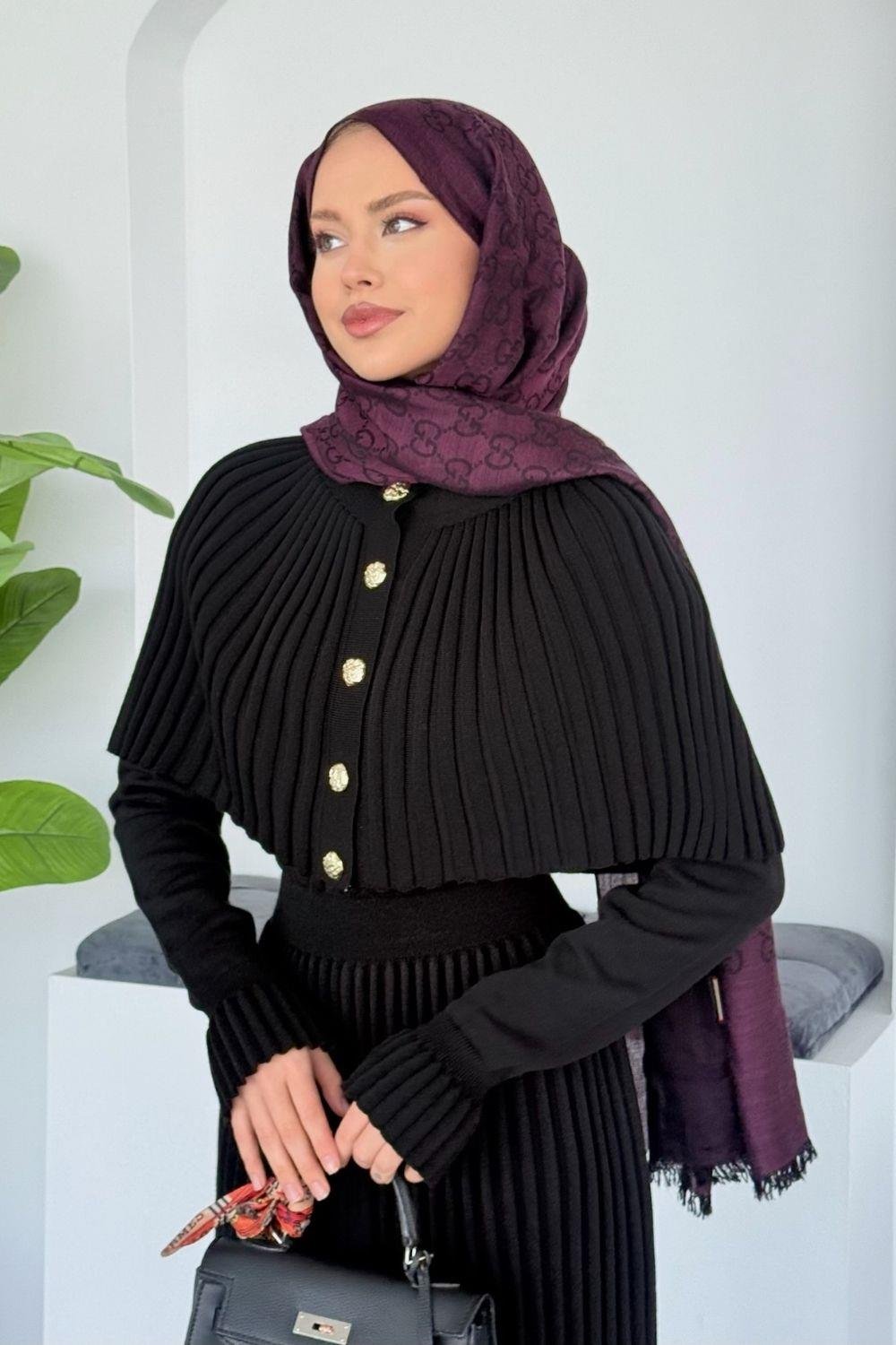 Kelebek Piliseli Etekli Takım Siyah 10200 