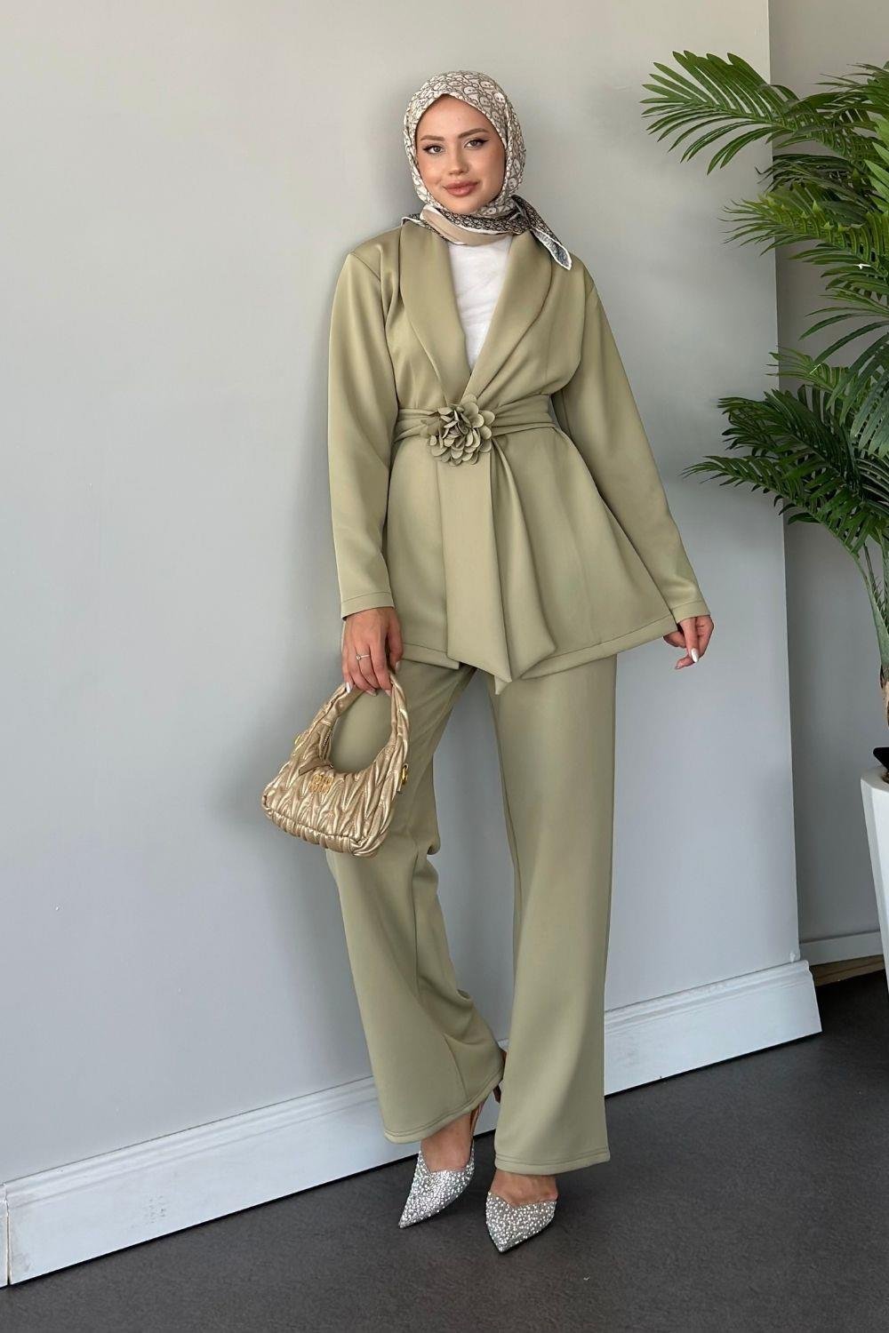 Özel Premium Mona Takım Mint 11800 