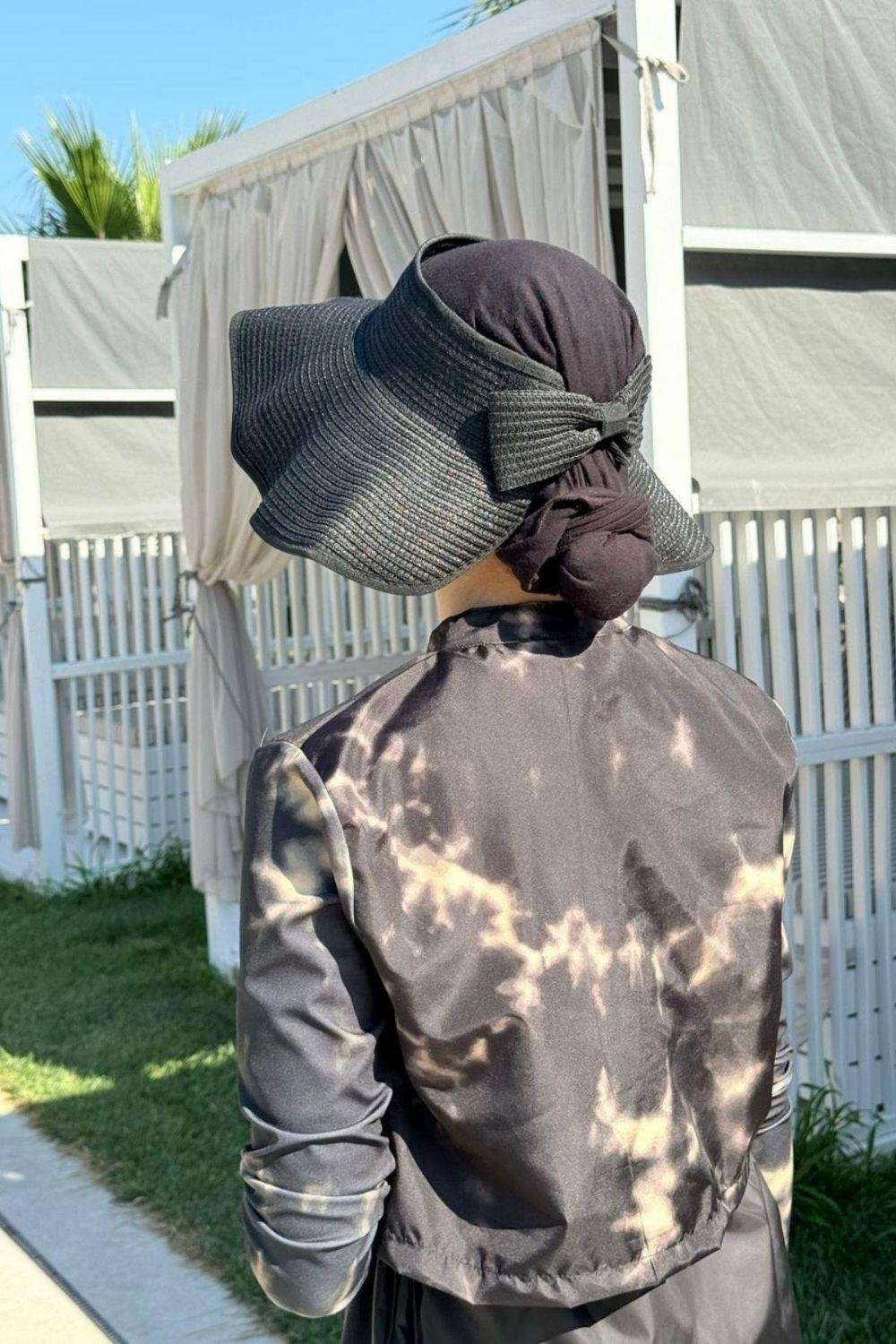 Fiyonklu Vizör Şapka Siyah 142320 