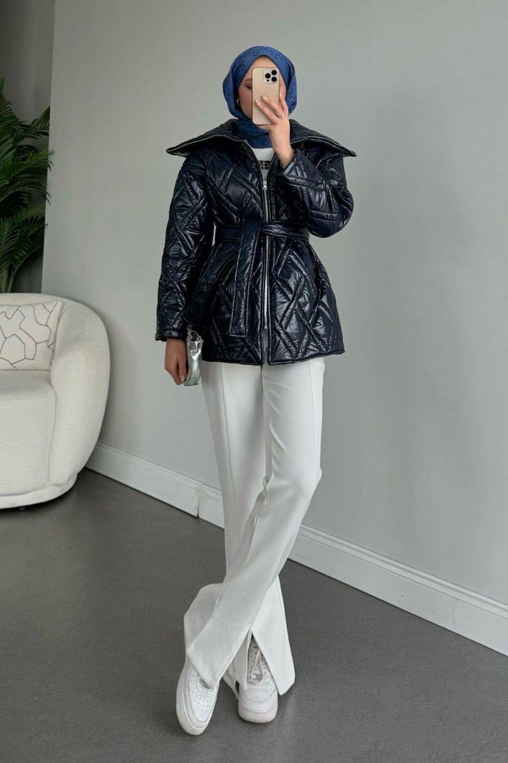 Cerry Parlak Mont Lacivert 2224 