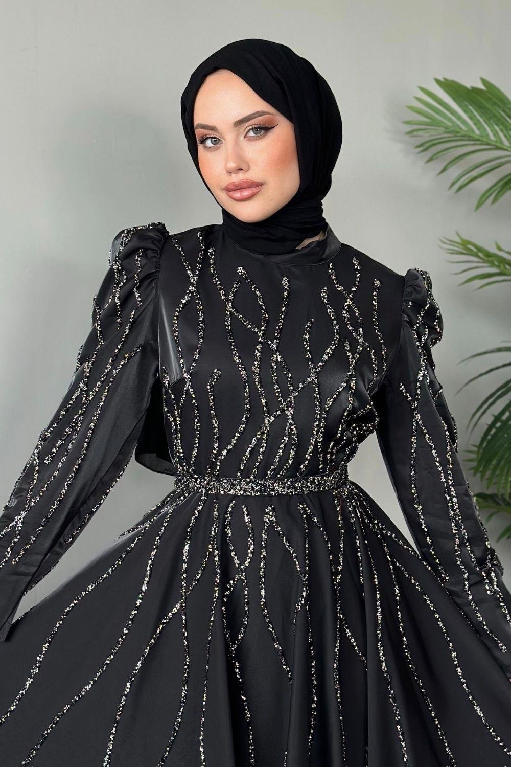 Kemeri ve Önü Taşlı Abiy Siyah 2228 