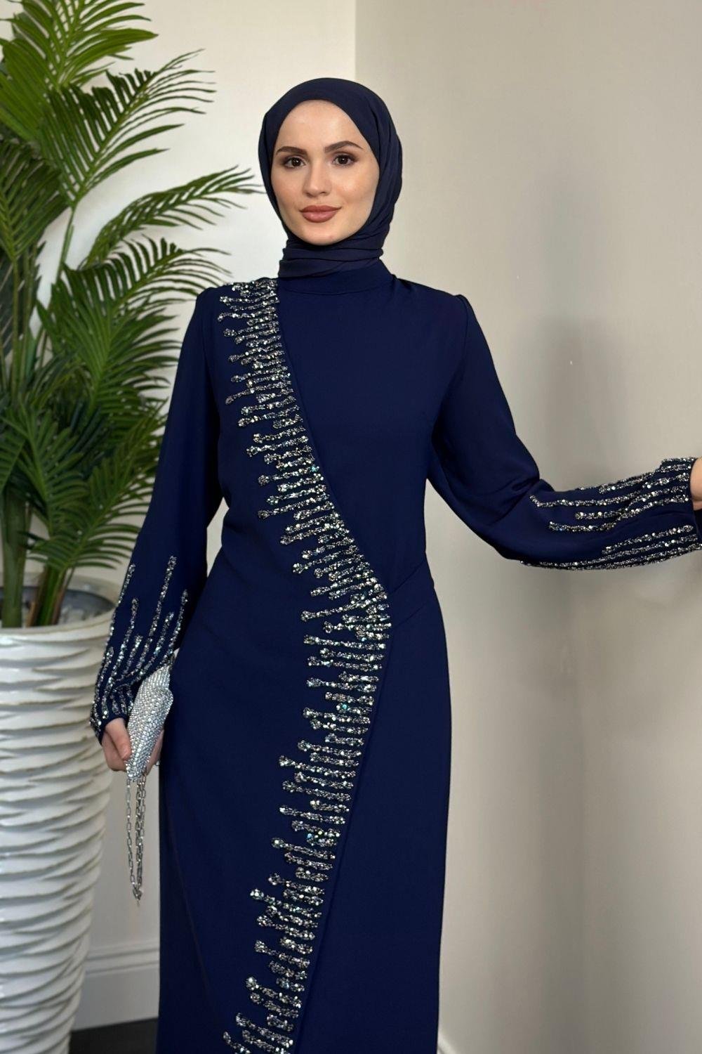 Yandan Simetrik Taşlı Abiye Lacivert 2273 