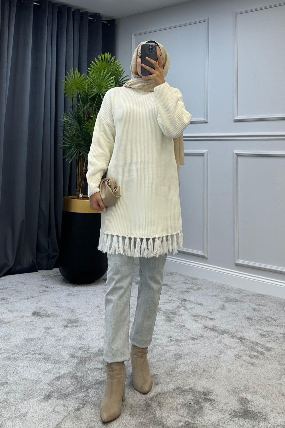 Altı Püsküllü Triko Kazak Ekru 2293 