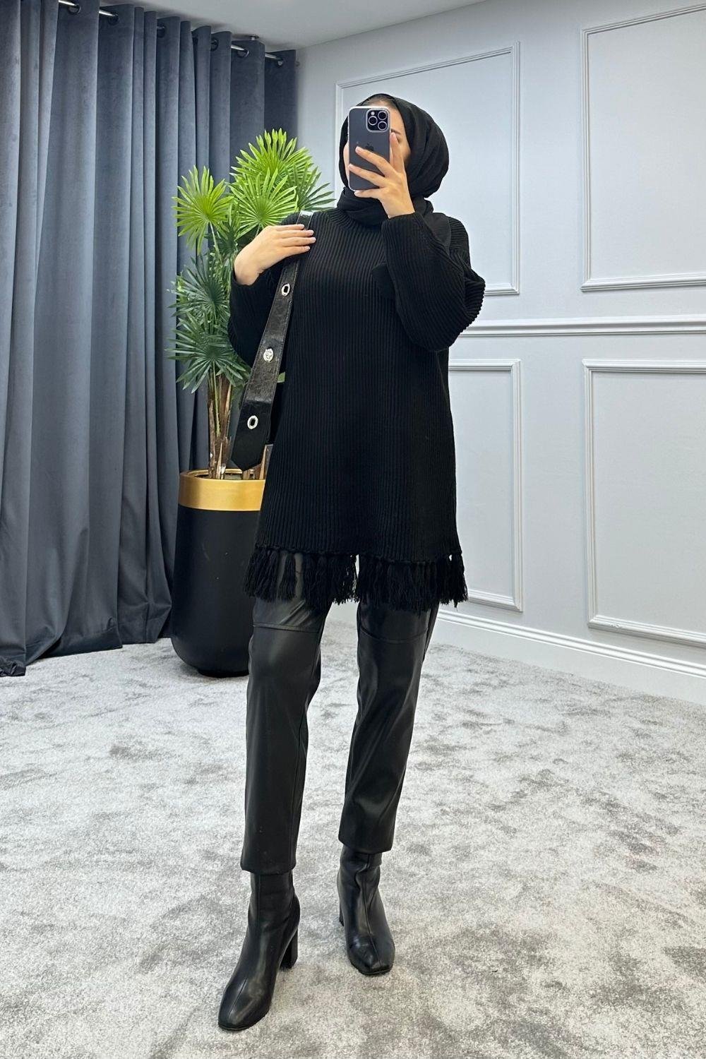 Altı Püsküllü Triko Kazak Siyah 2293 