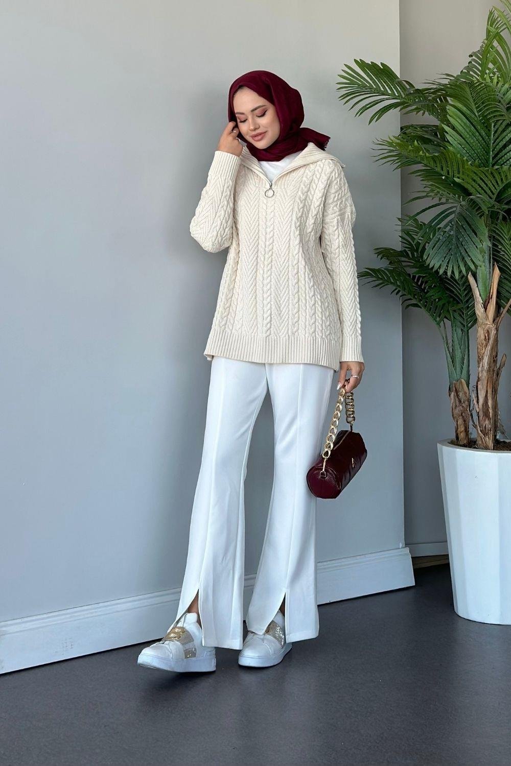 Lovely Kazak Ekru 24100 