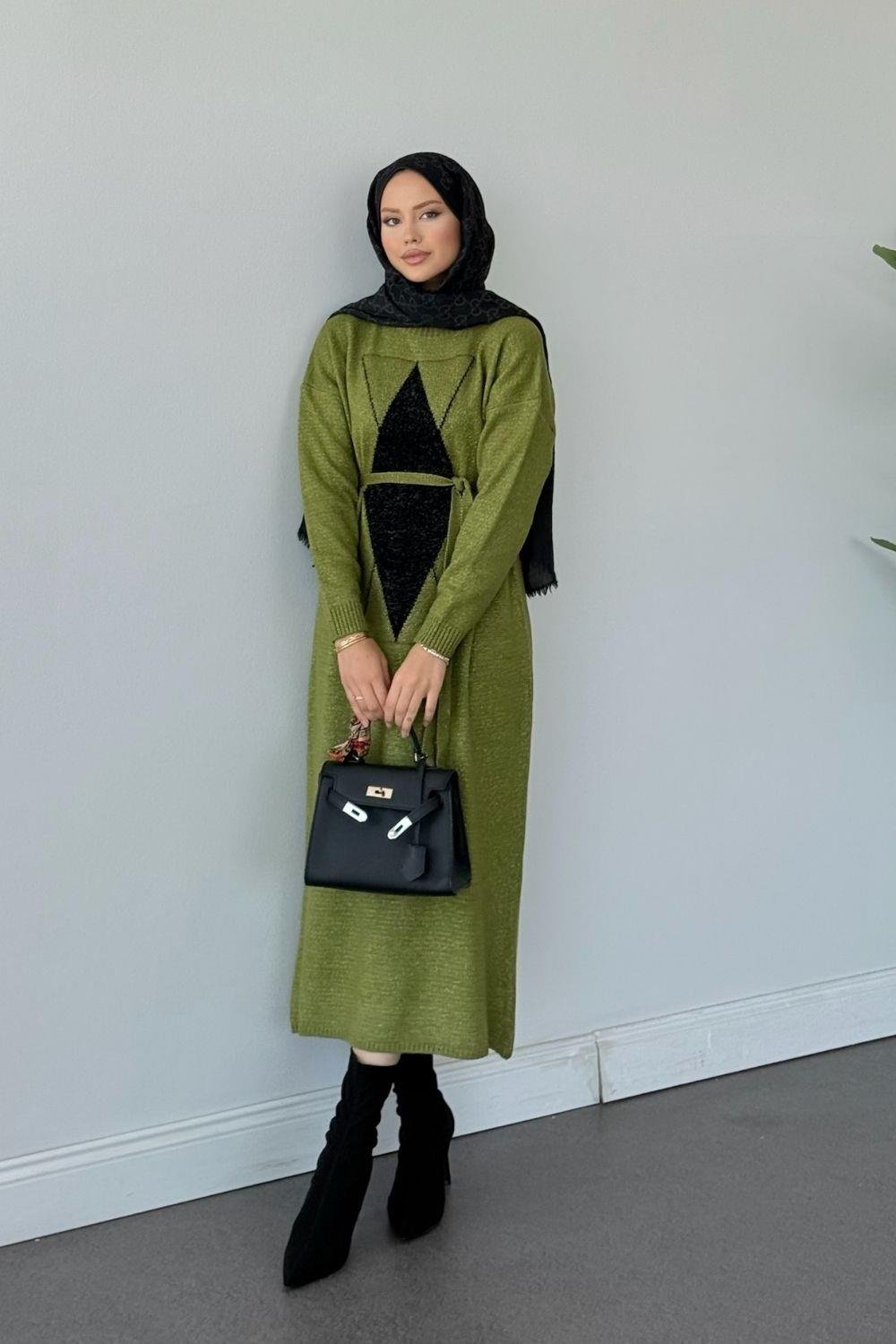 Simli Yumoş Baklava Desen Elbise Yağ Yeşili 241480 