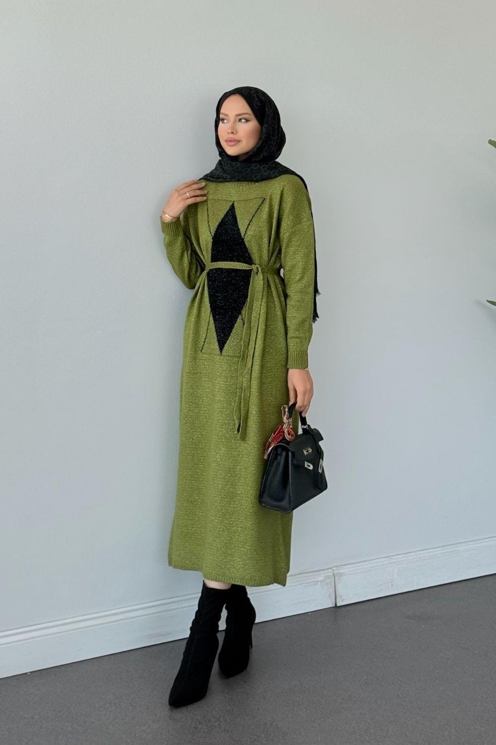 Simli Yumoş Baklava Desen Elbise Yağ Yeşili 241480 