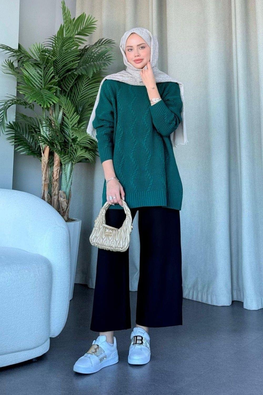 Suadiye Kazakh Emerald 24490 