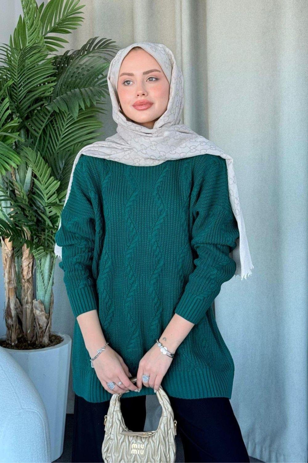 Suadiye Kazakh Emerald 24490 