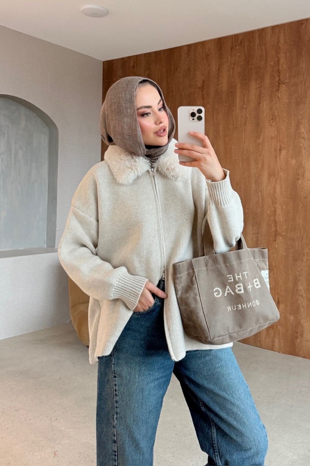 Julie Kürk Yaka Hırka Taş 26248 