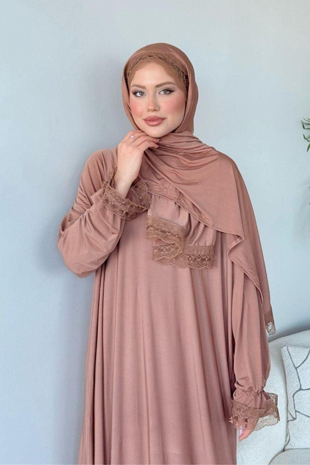 ثوب صلاة مينك مع شال 2912 